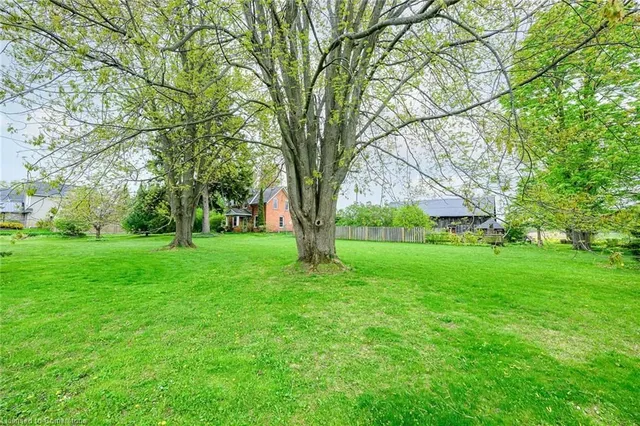 Additional property image - 829 Millgrove Side Rd