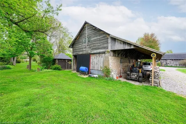 Additional property image - 829 Millgrove Side Rd