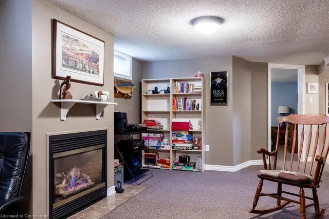 Additional property image - 3 Glen Crt