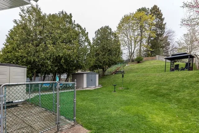 Additional property image - 3 Glen Crt