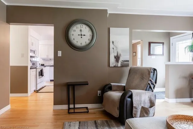 Additional property image - 3 Glen Crt