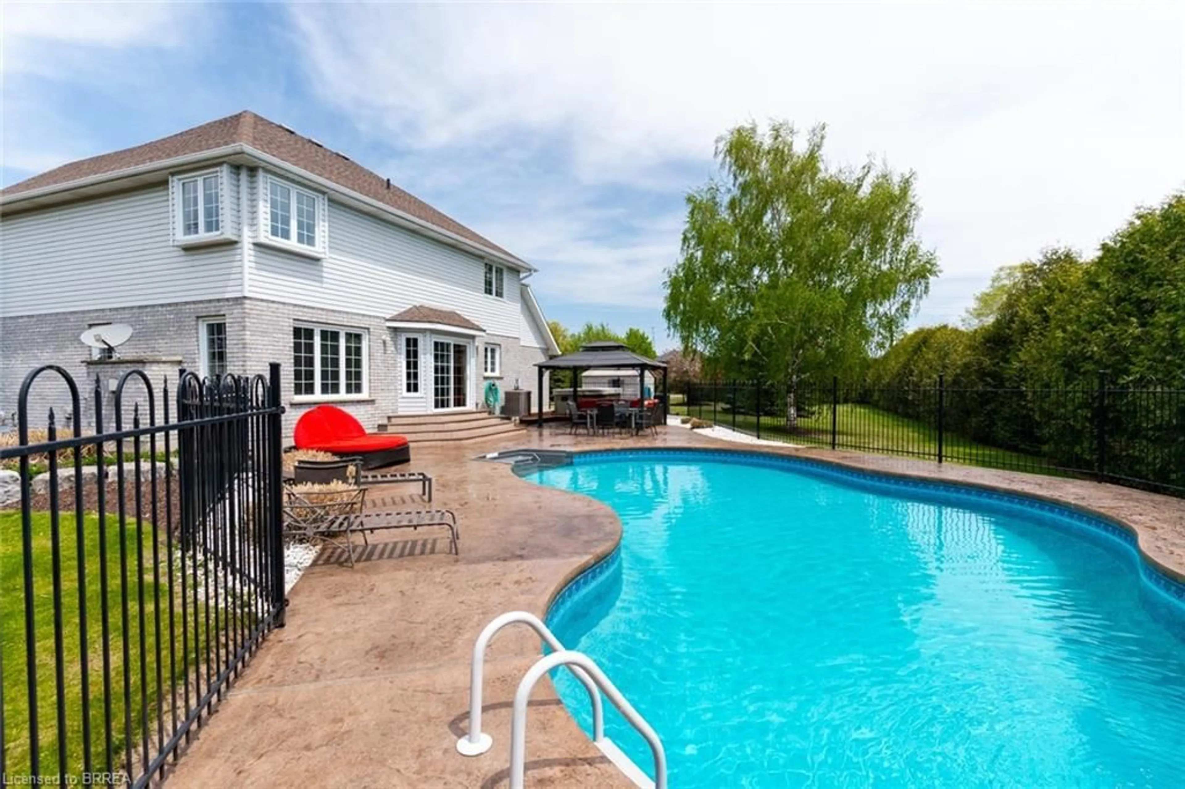 Pool for 1 Fourth Concession Rd, Burford Ontario N0E 1A0