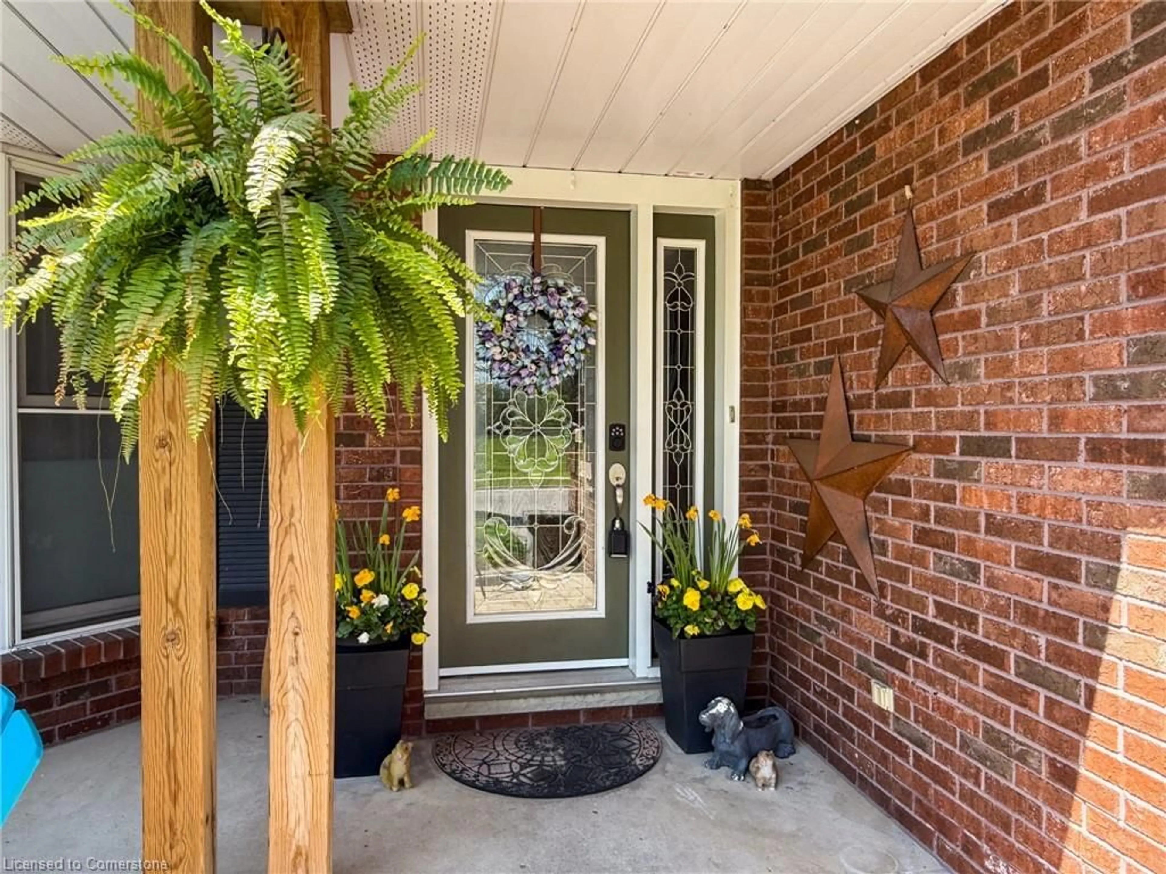Indoor entryway for 20 Donly Dr, Simcoe Ontario N3Y 5G7