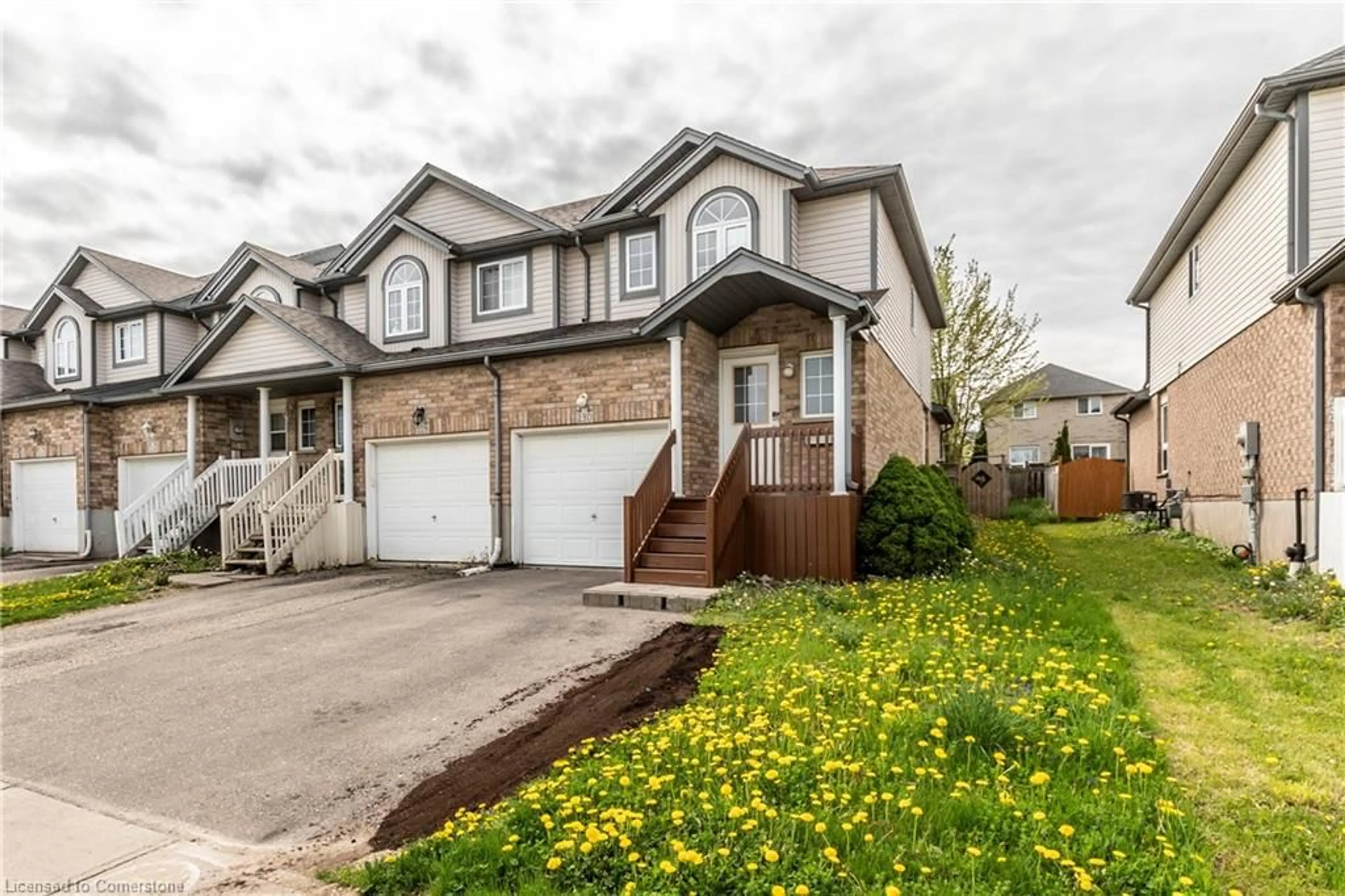 Unknown for 230 Activa Ave, Kitchener Ontario N2E 3T8