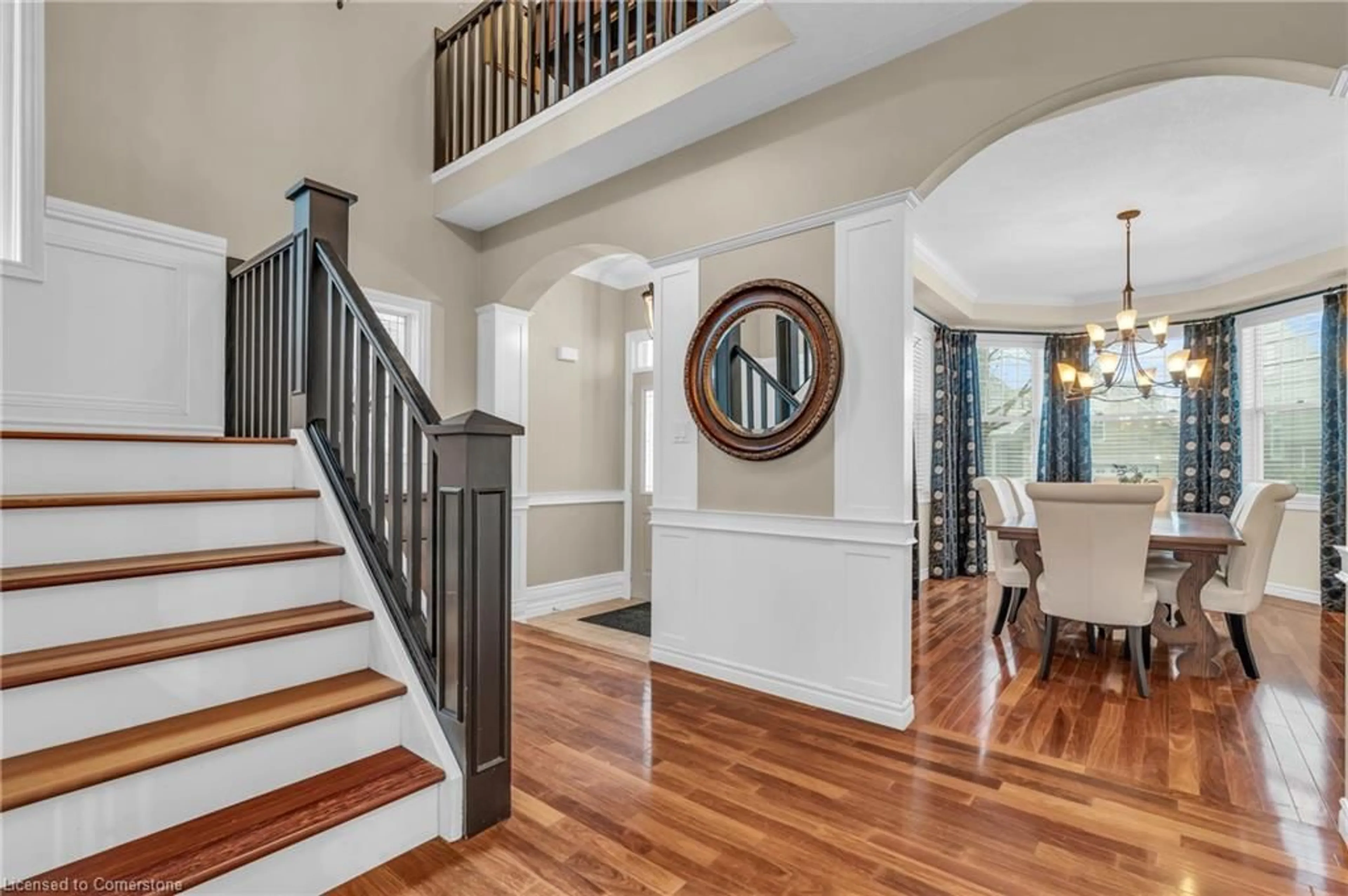 Indoor entryway for 31 Coopershawk St, Kitchener Ontario N2K 4J7