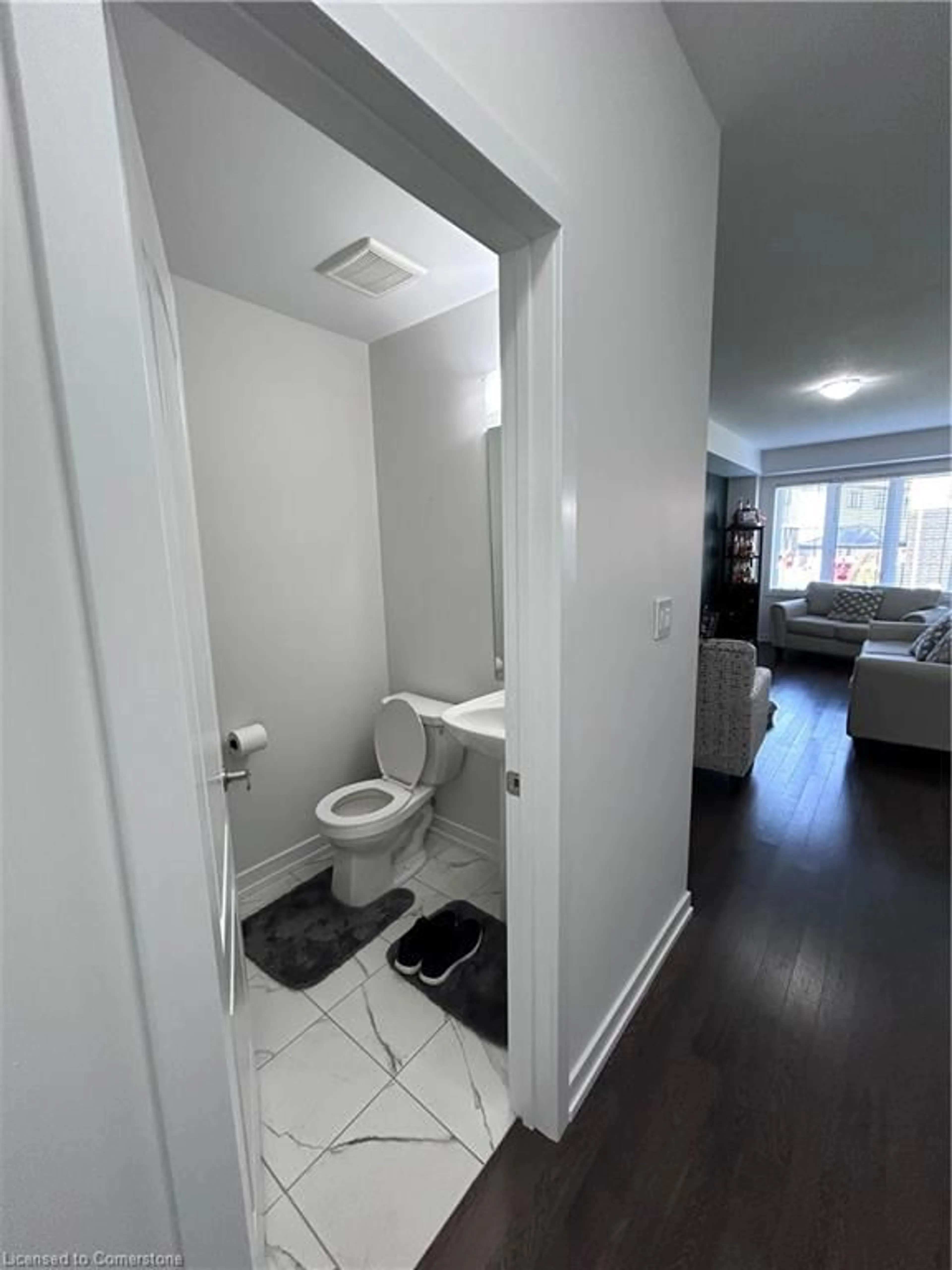 A pic of a room for 160 Whithorn Cres, Caledonia Ontario N3W 0G4