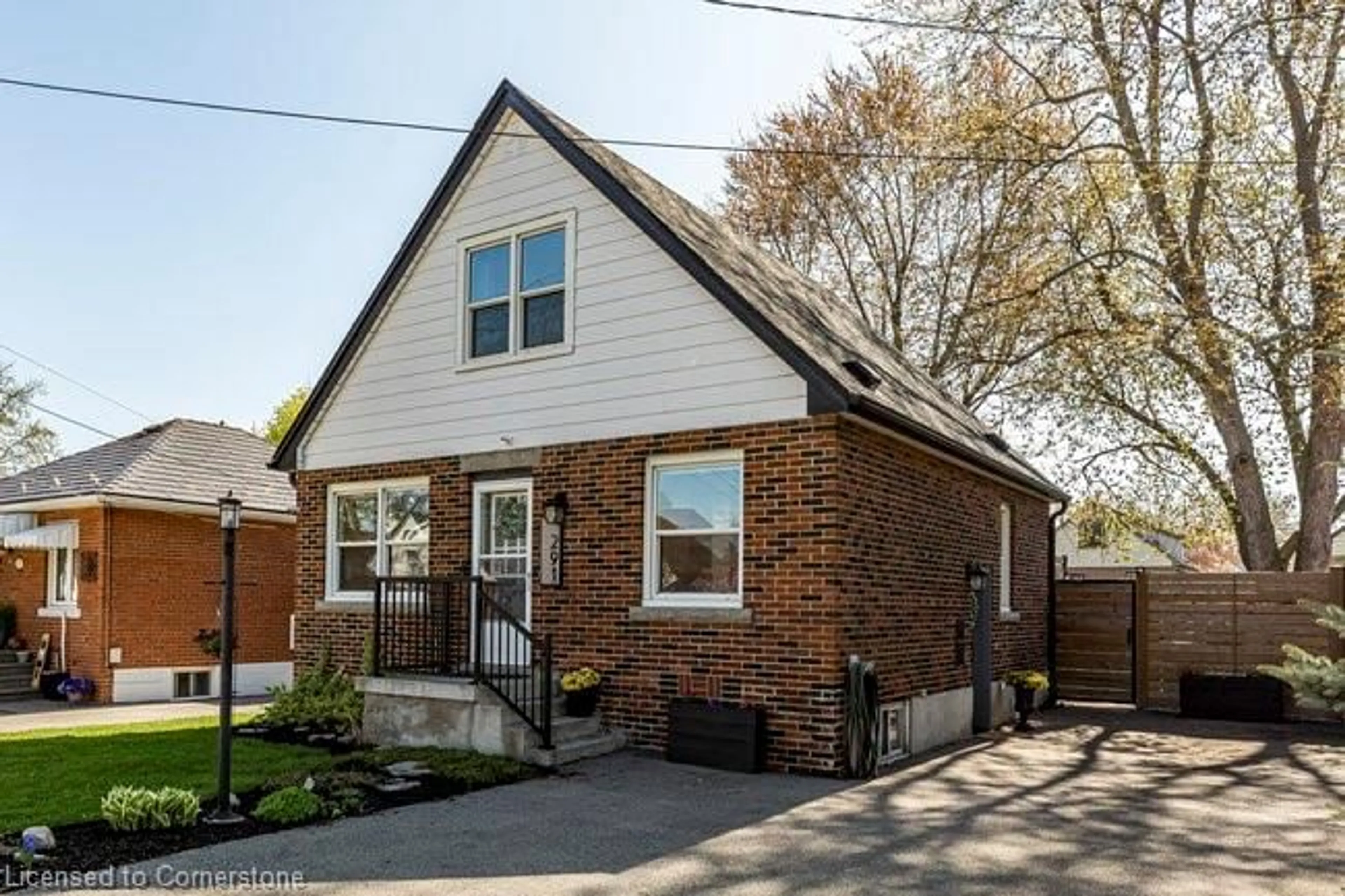 Home with brick exterior material, street for 291 East 15th St, Hamilton Ontario L9A 4G4