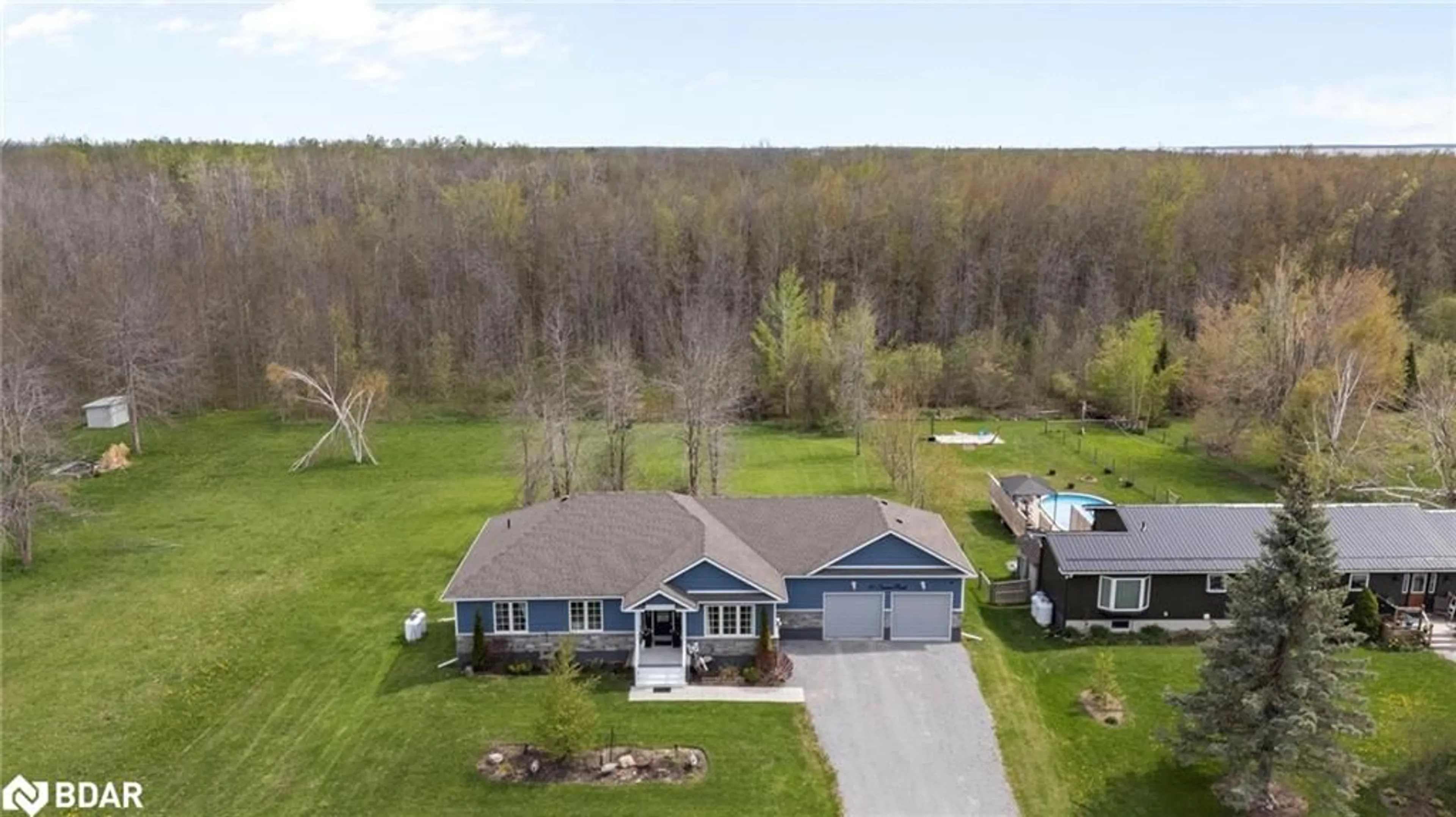 A pic from outside/outdoor area/front of a property/back of a property/a pic from drone, unknown for 95 Simcoe Road, Rama Ontario L0K 1B0