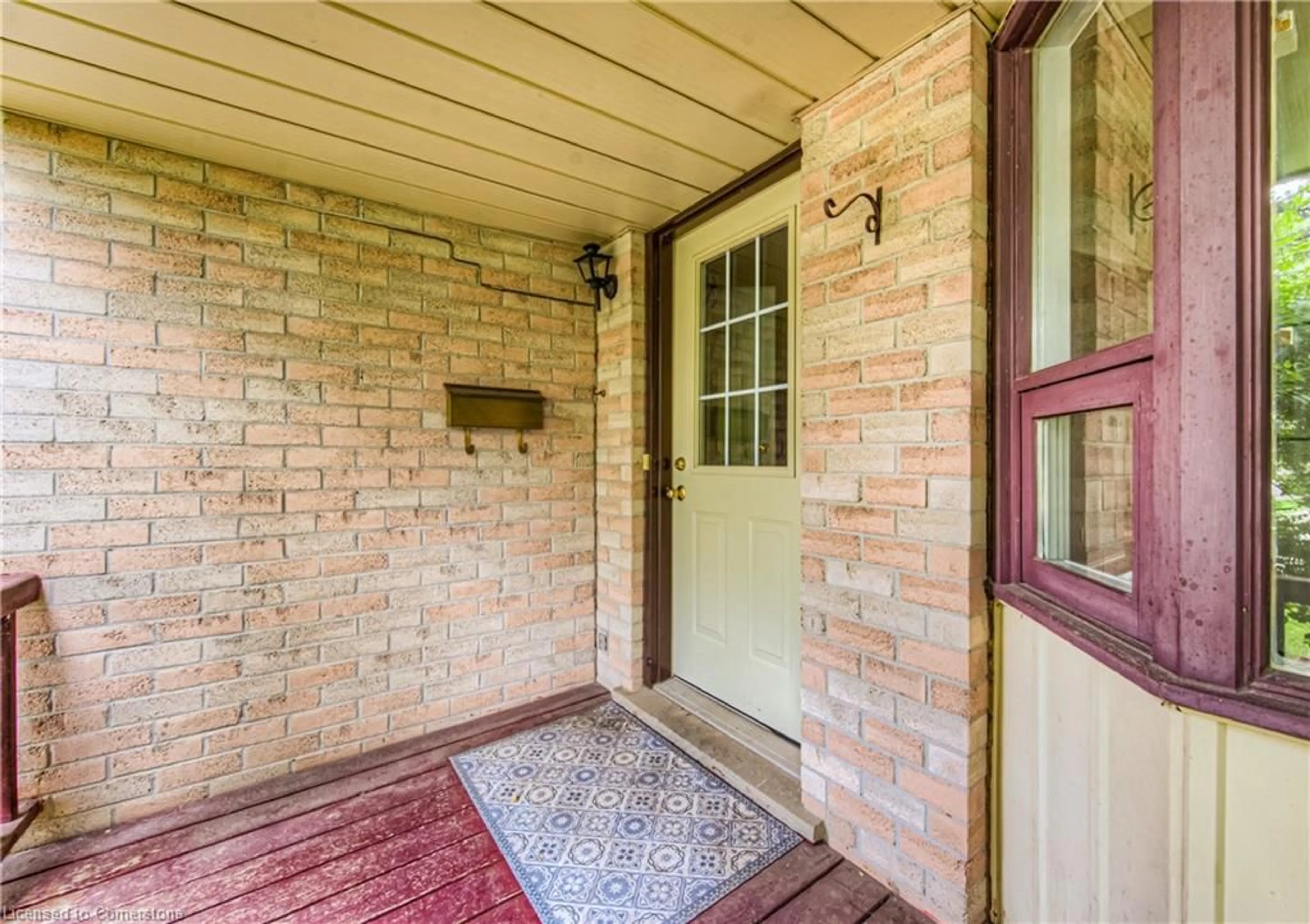 Indoor entryway for 144A Cornerbrook Cres, Waterloo Ontario N2V 1L2