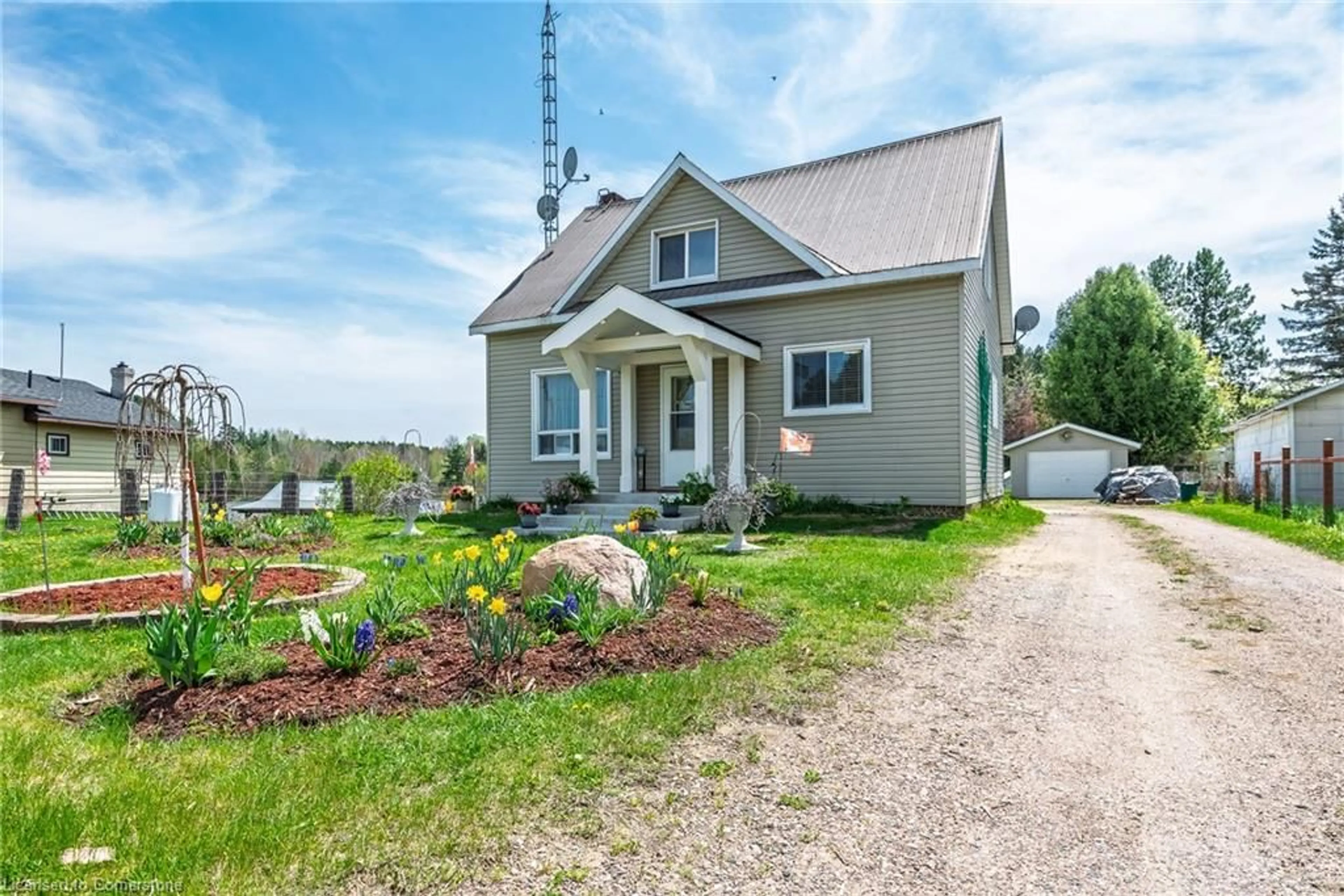 Home with vinyl exterior material, street for 2683 Round Lake Rd, Killaloe Ontario K0J 2J0