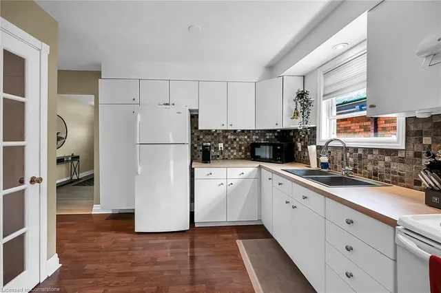 Additional property image - 162 East 23rd St
