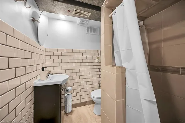 Additional property image - 162 East 23rd St