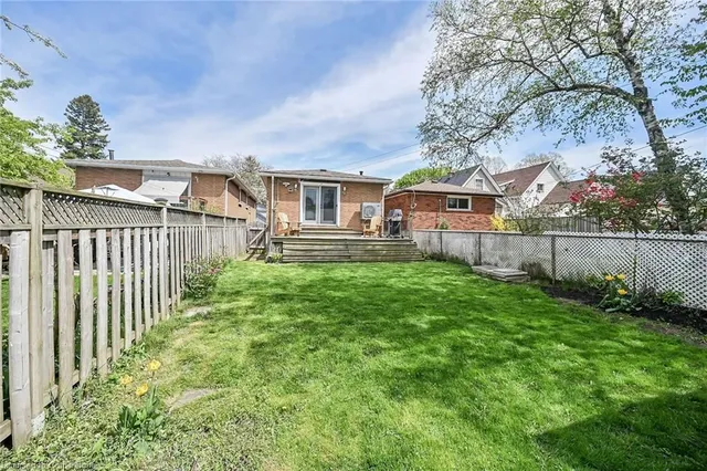 Additional property image - 162 East 23rd St