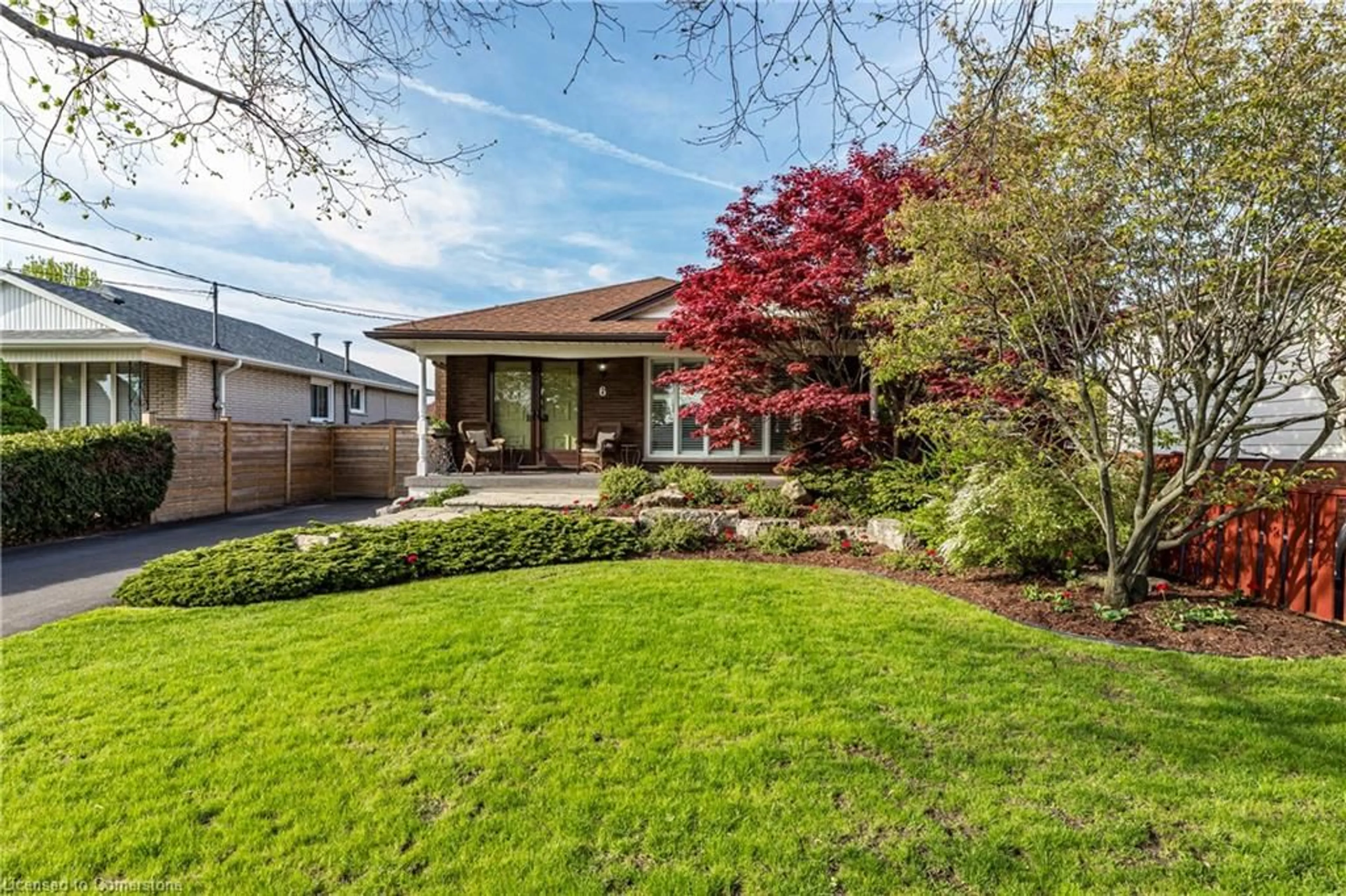 Home with brick exterior material, street for 6 Croydon Crt, Hamilton Ontario L8T 2W1