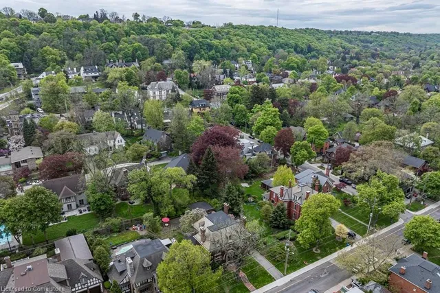 Additional property image - 45 Markland St
