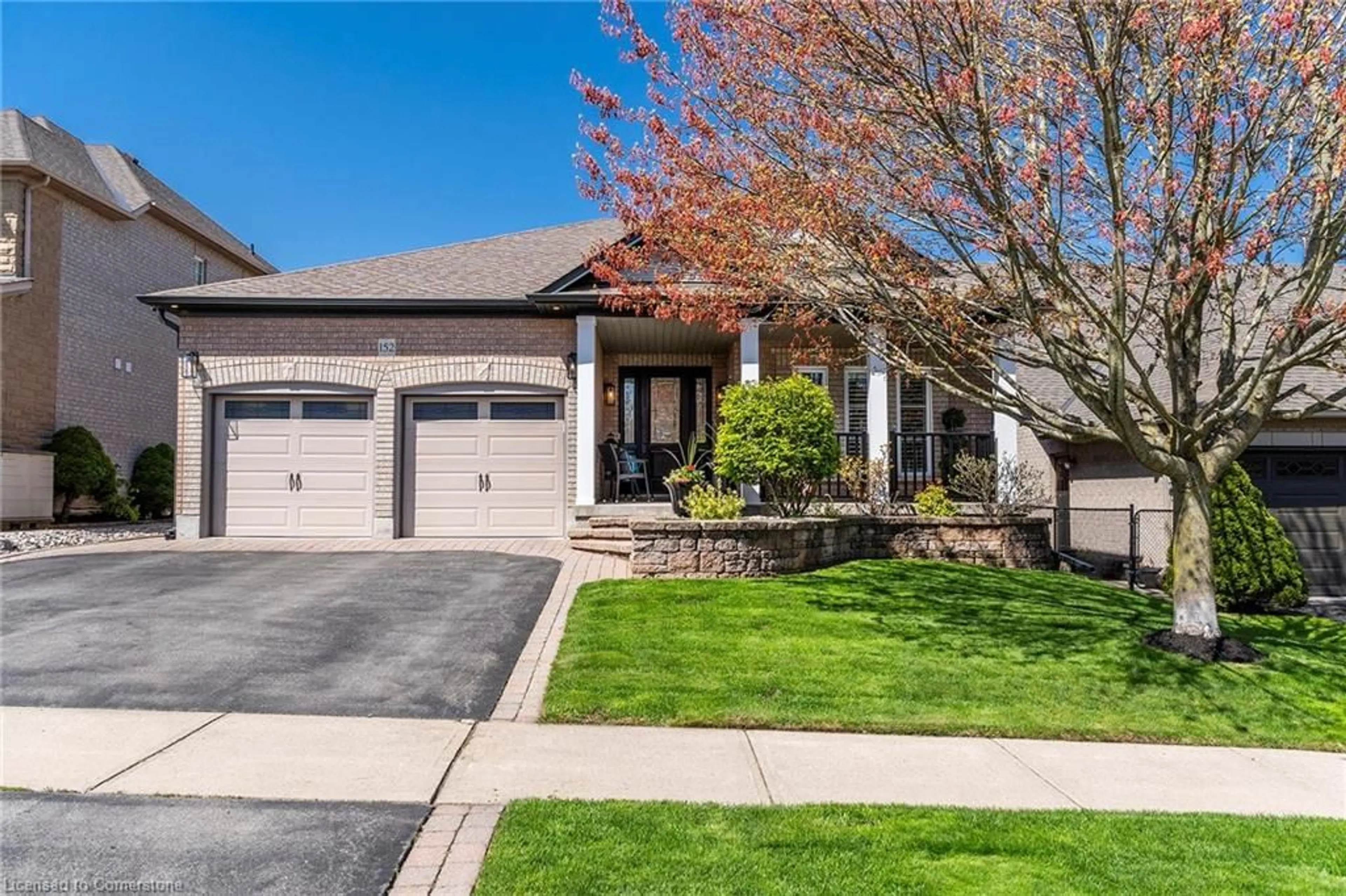 Home with brick exterior material, street for 152 Moore Cres, Hamilton Ontario L9G 4Z9