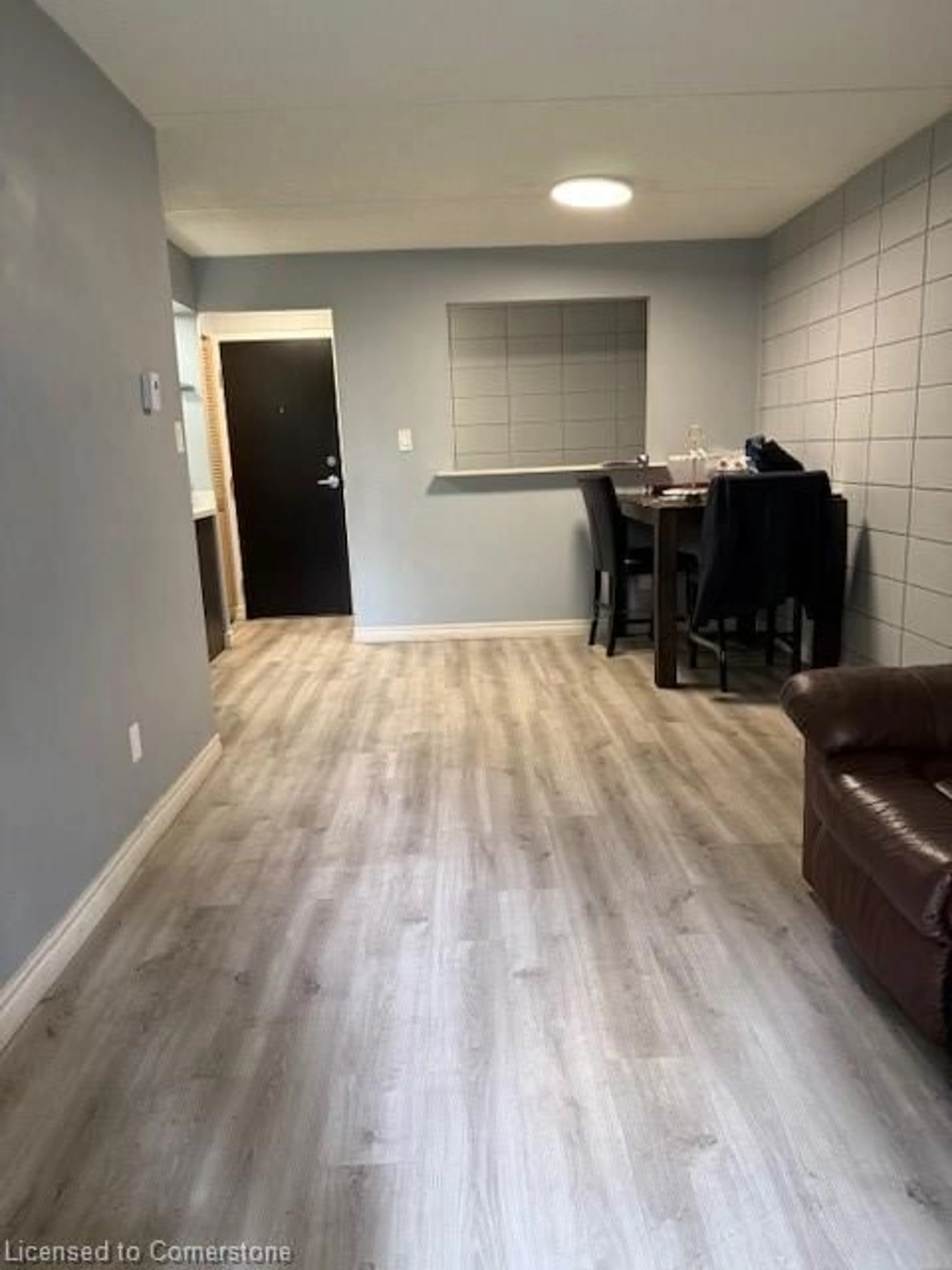 A pic of a room for 30 Hickory St #111, Waterloo Ontario N2J 4L4