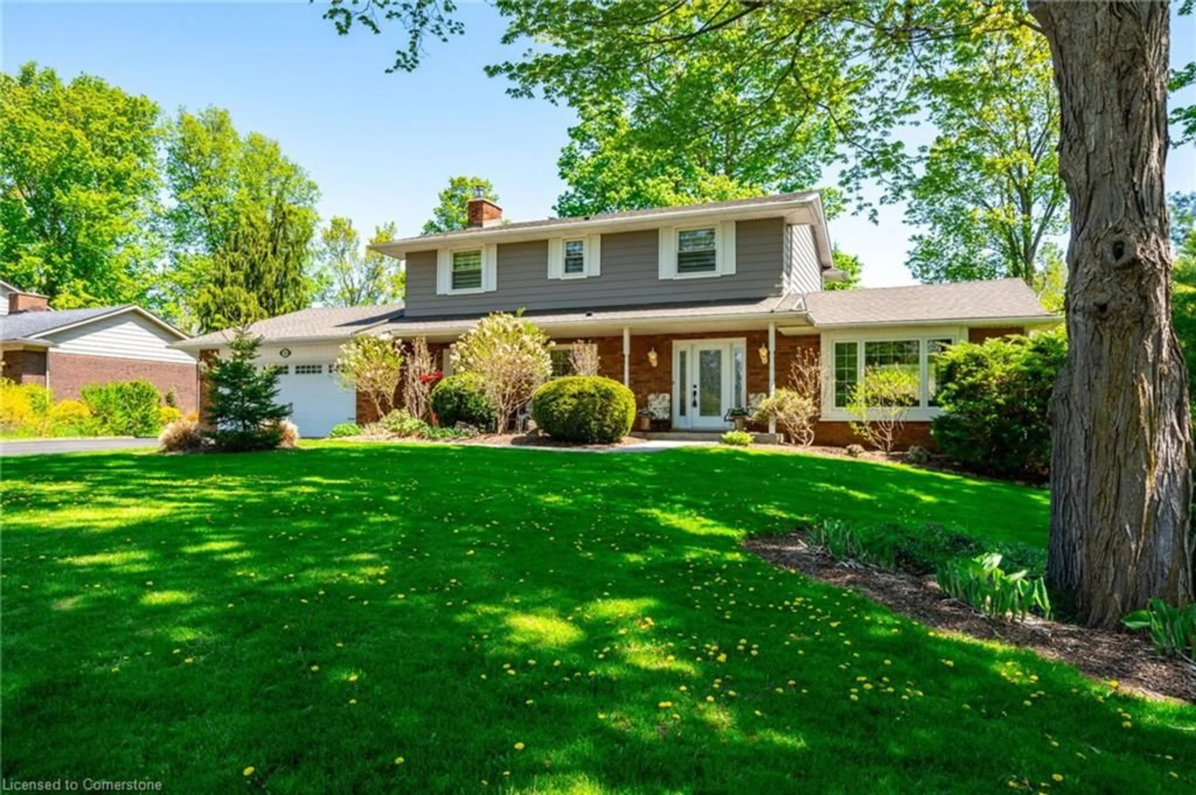 Home with vinyl exterior material, street for 13 Wildan Dr, Hamilton Ontario L8N 2Z7