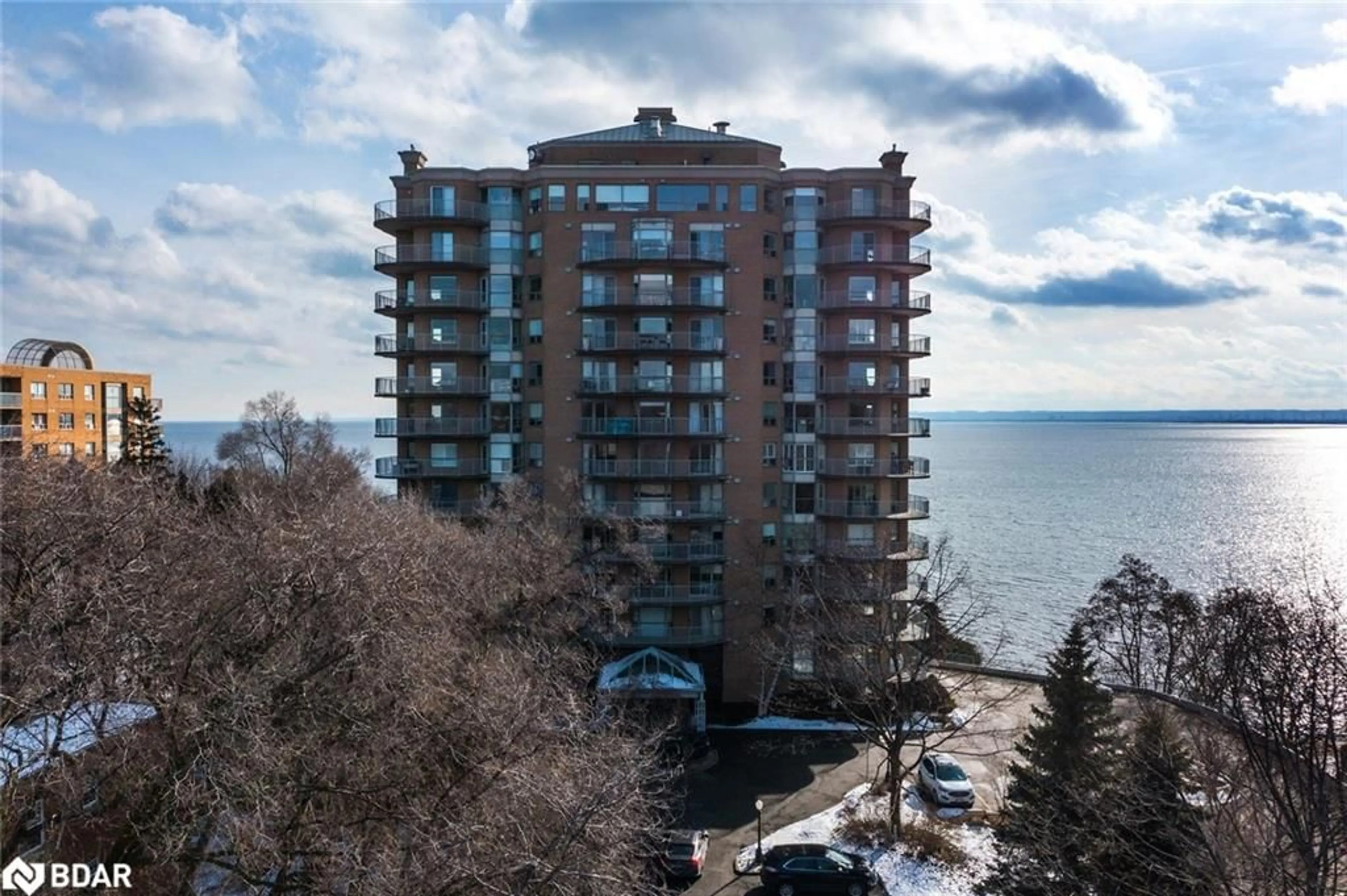 A pic from outside/outdoor area/front of a property/back of a property/a pic from drone, water/lake/river/ocean view for 2190 Lakeshore Rd #PH 11C, Burlington Ontario L7R 4K1