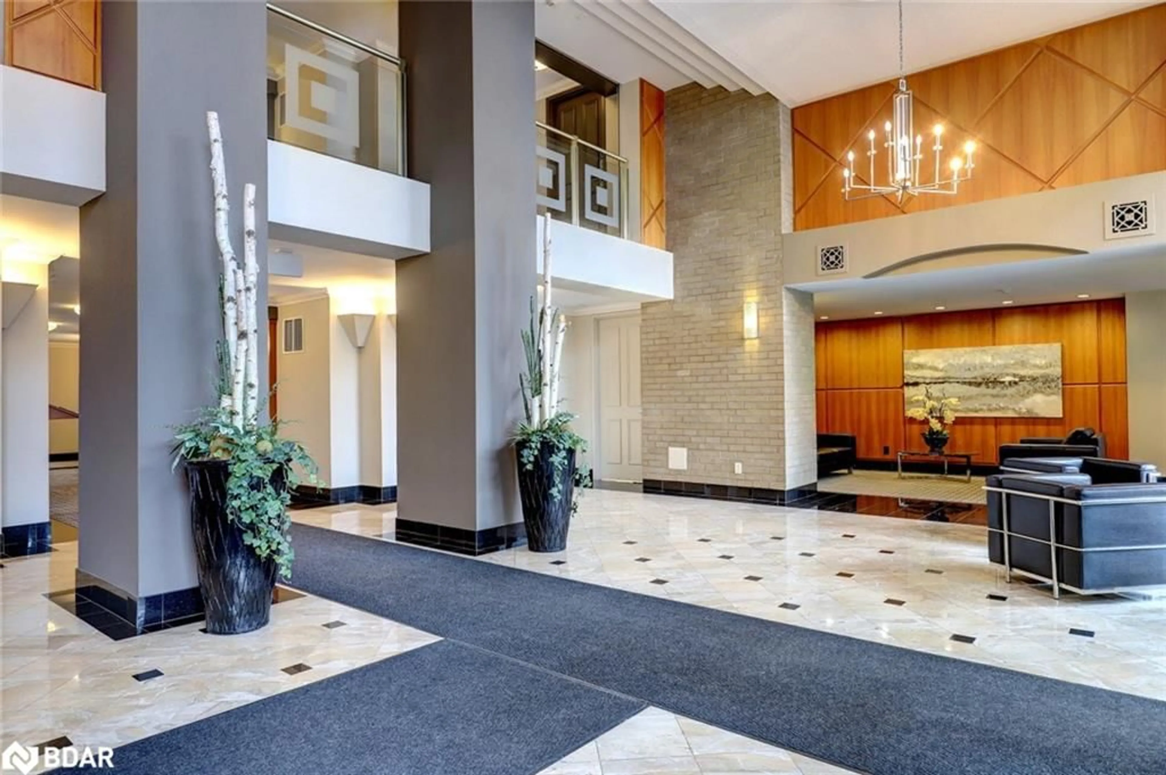 Lobby for 2190 Lakeshore Rd #PH 11C, Burlington Ontario L7R 4K1