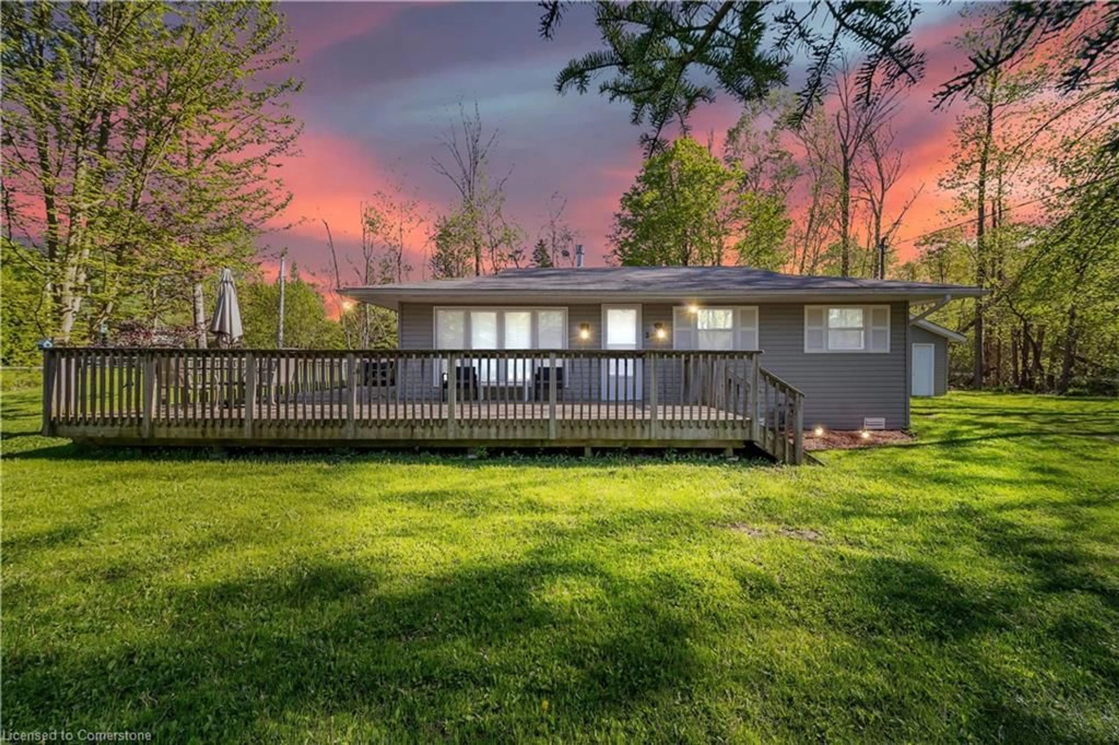 Home with vinyl exterior material, unknown for 2 Birch St, Sauble Beach Ontario N0H 2G0
