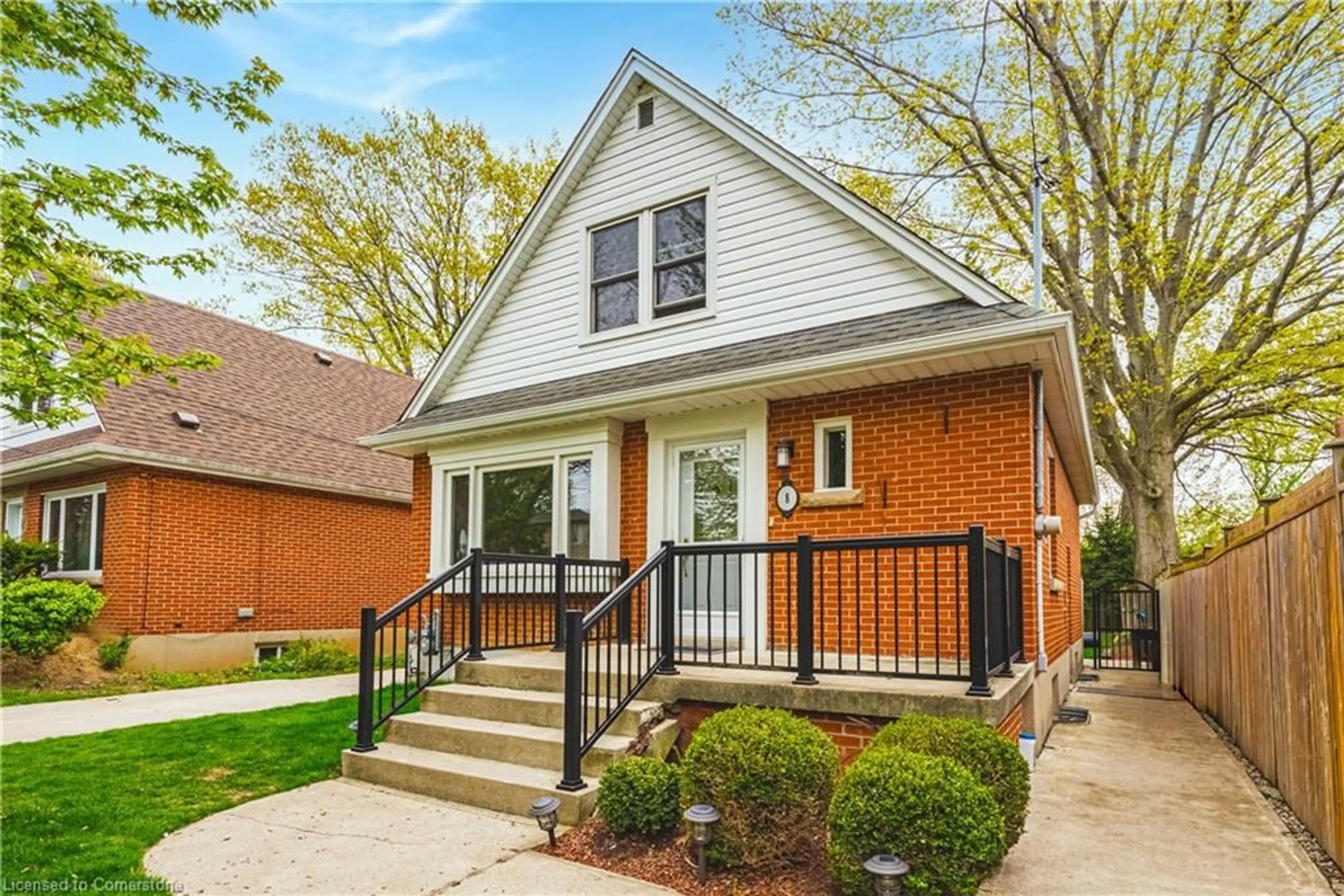Home with brick exterior material, street for 8 Sinclair Crt, Hamilton Ontario L8K 2B5