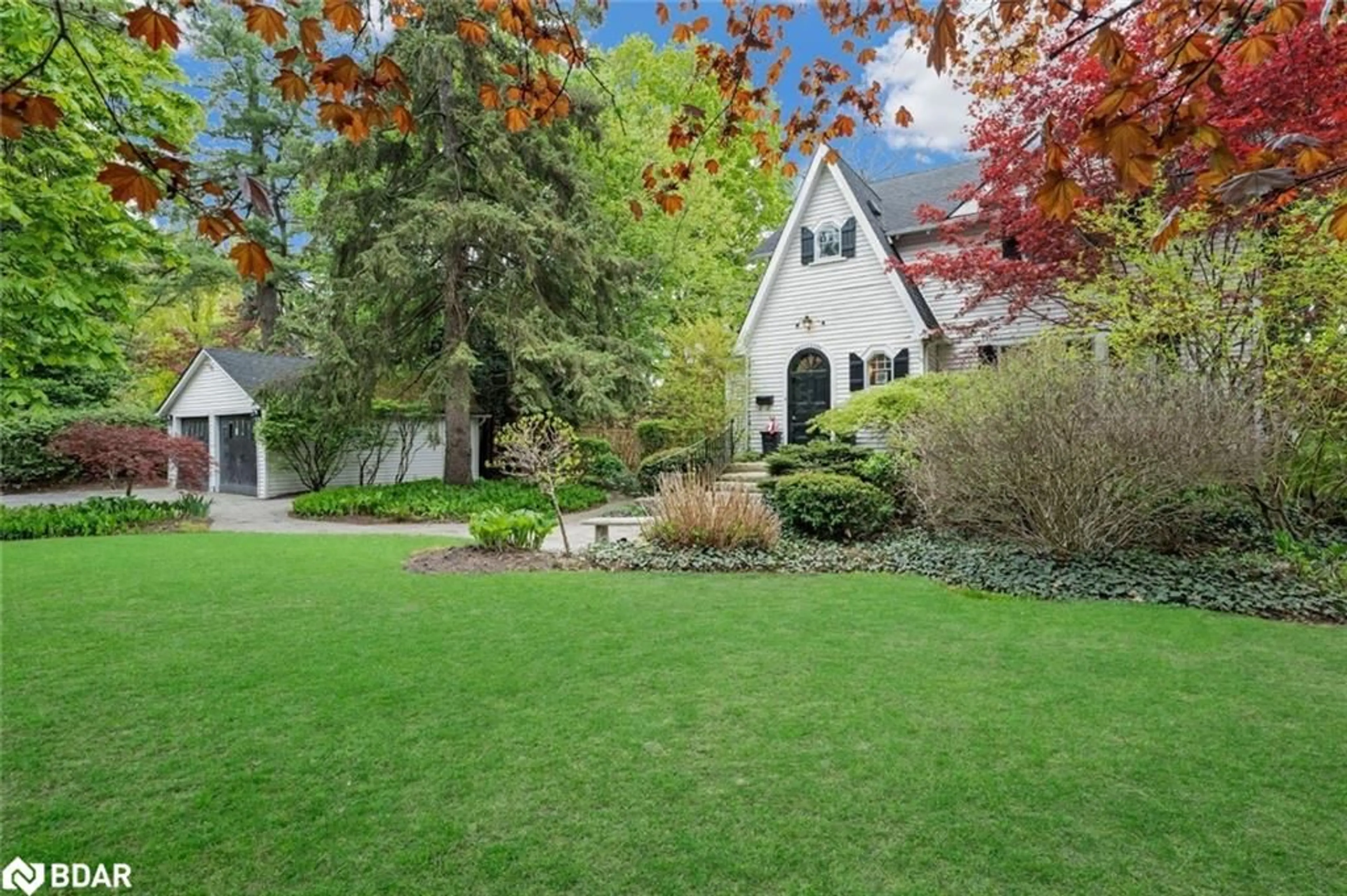 Unknown for 338 Maple Grove Dr, Oakville Ontario L6J 4V5