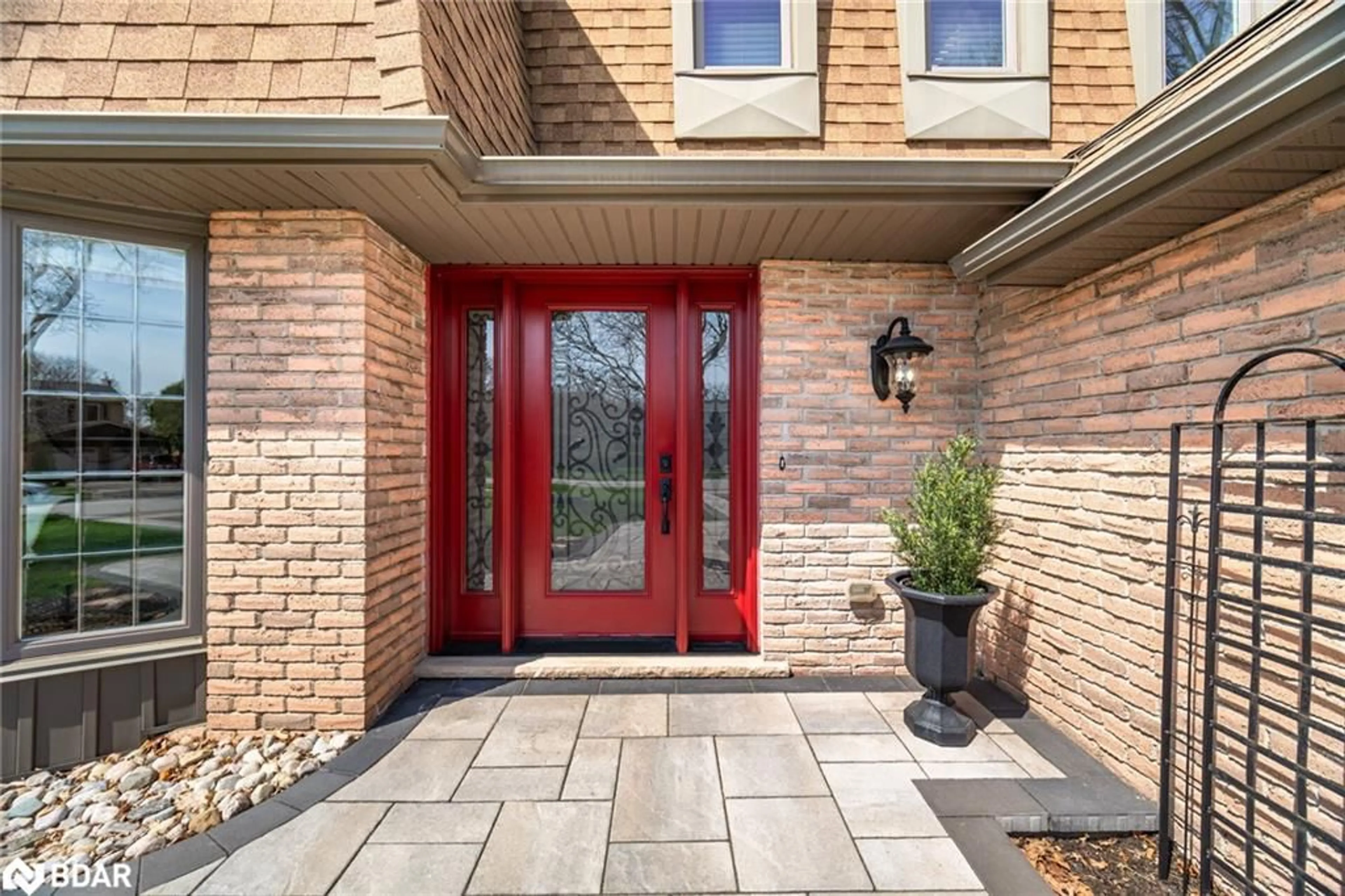 Home with brick exterior material, street for 6736 Barrisdale Dr, Mississauga Ontario L5N 2H4