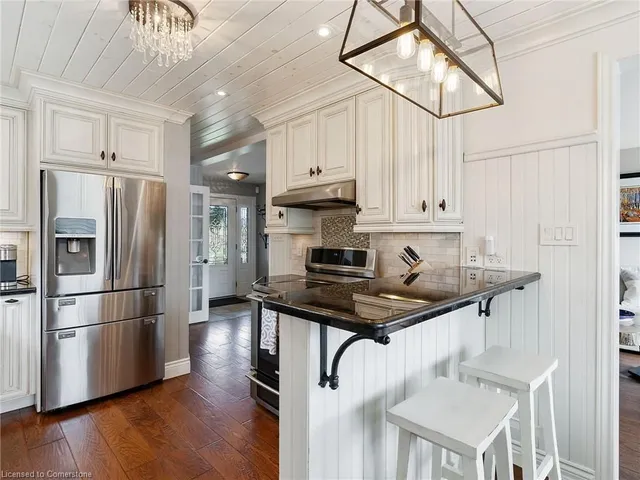 Additional property image - 173 Napoli Crt