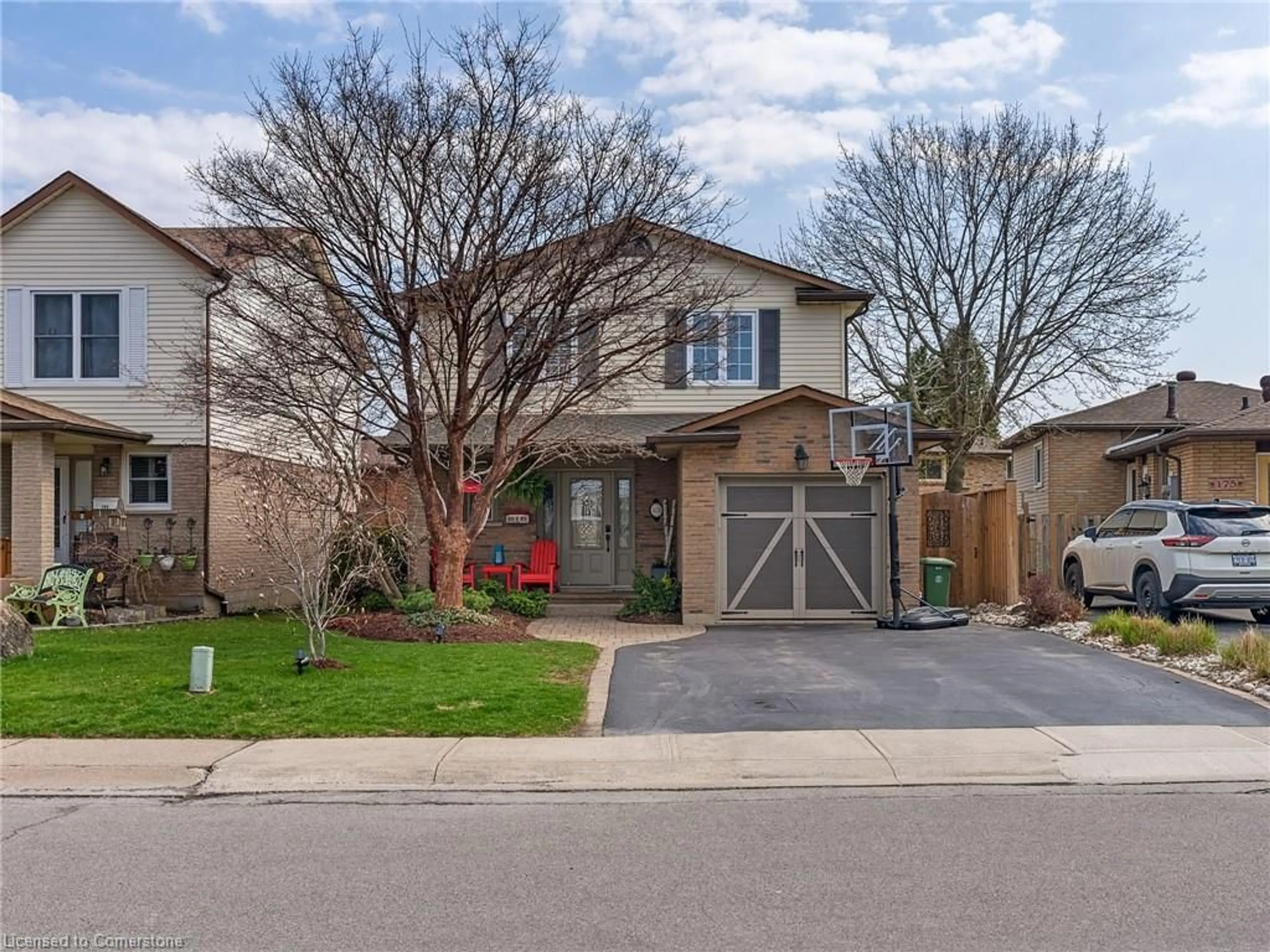 Home with brick exterior material, street for 173 Napoli Crt, Hamilton Ontario L9C 7A2