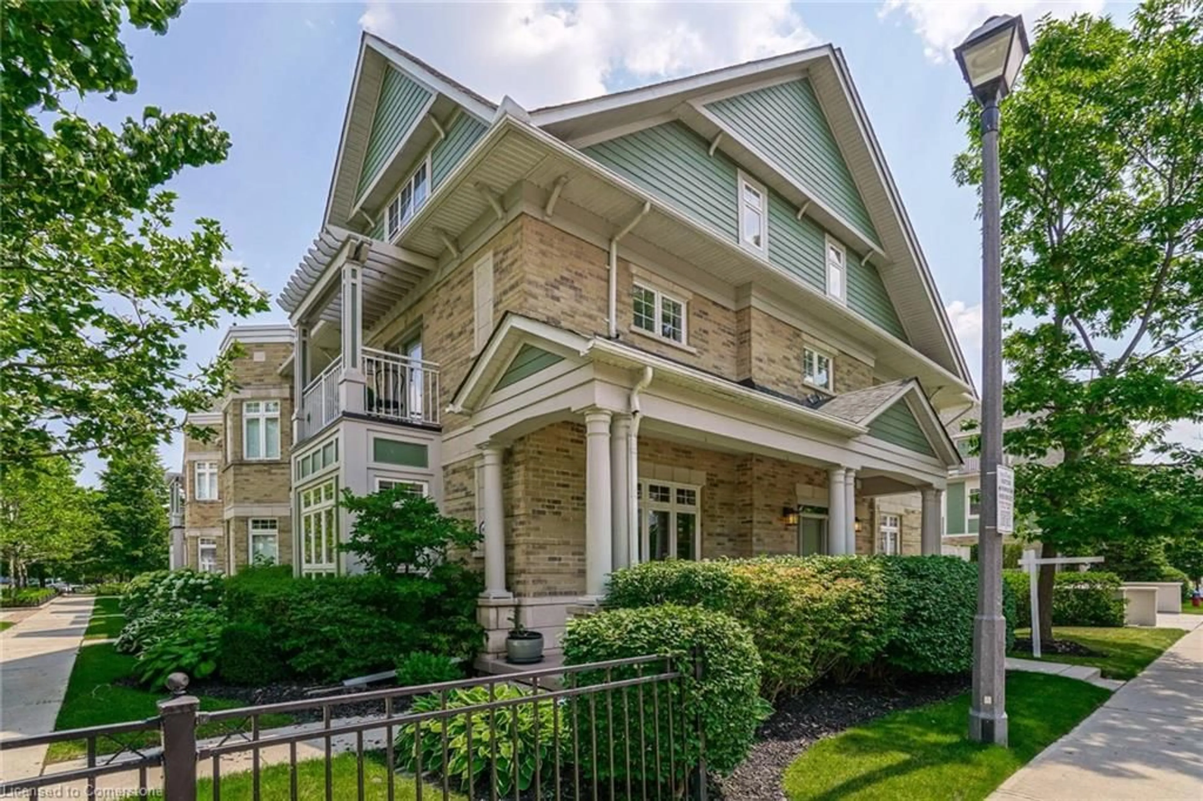 Home with brick exterior material, street for 108 Compass Way, Port Credit Ontario L5G 4V1