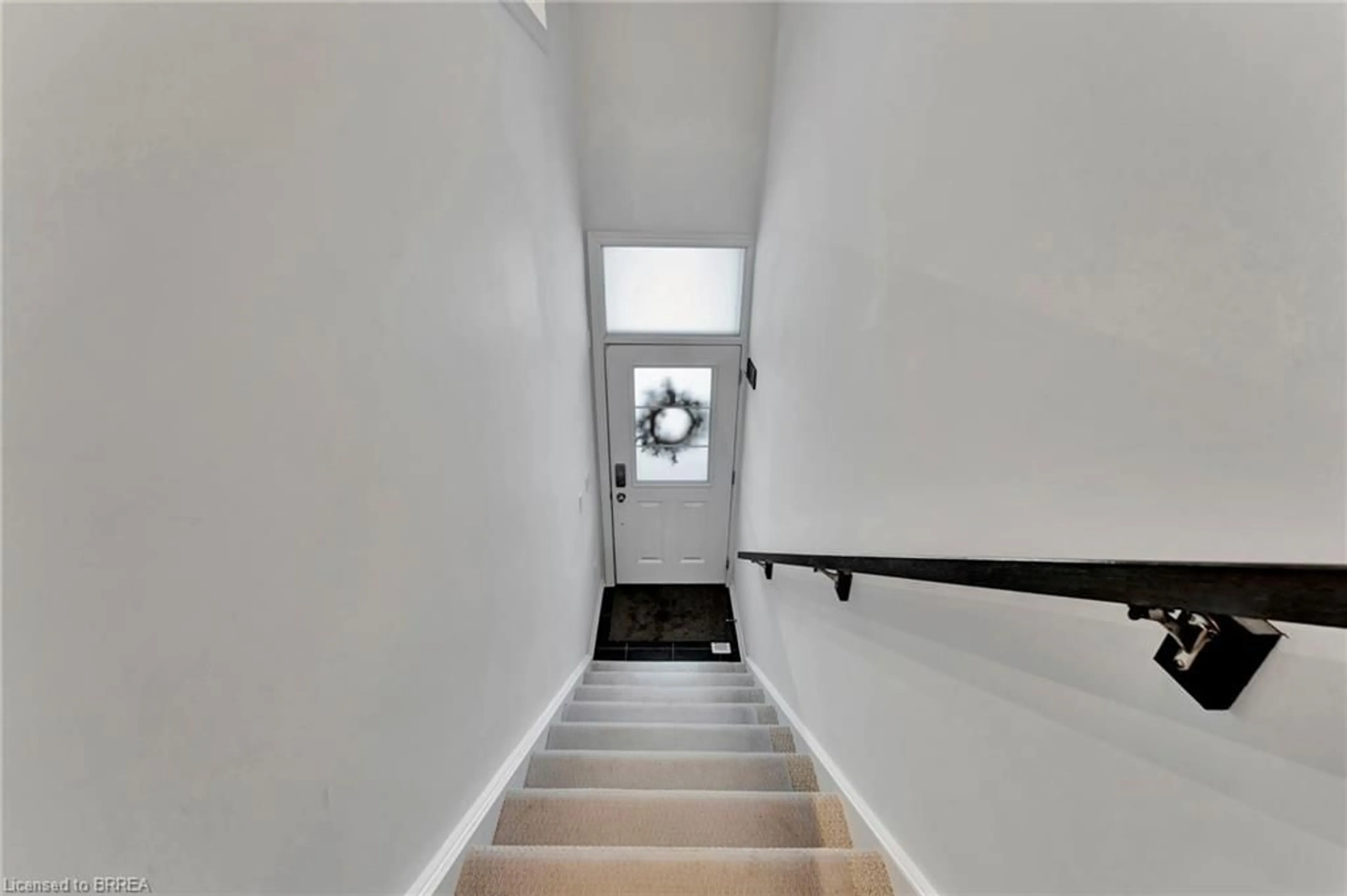 Unknown for 120 Court Dr #74, Paris Ontario N3L 0N2