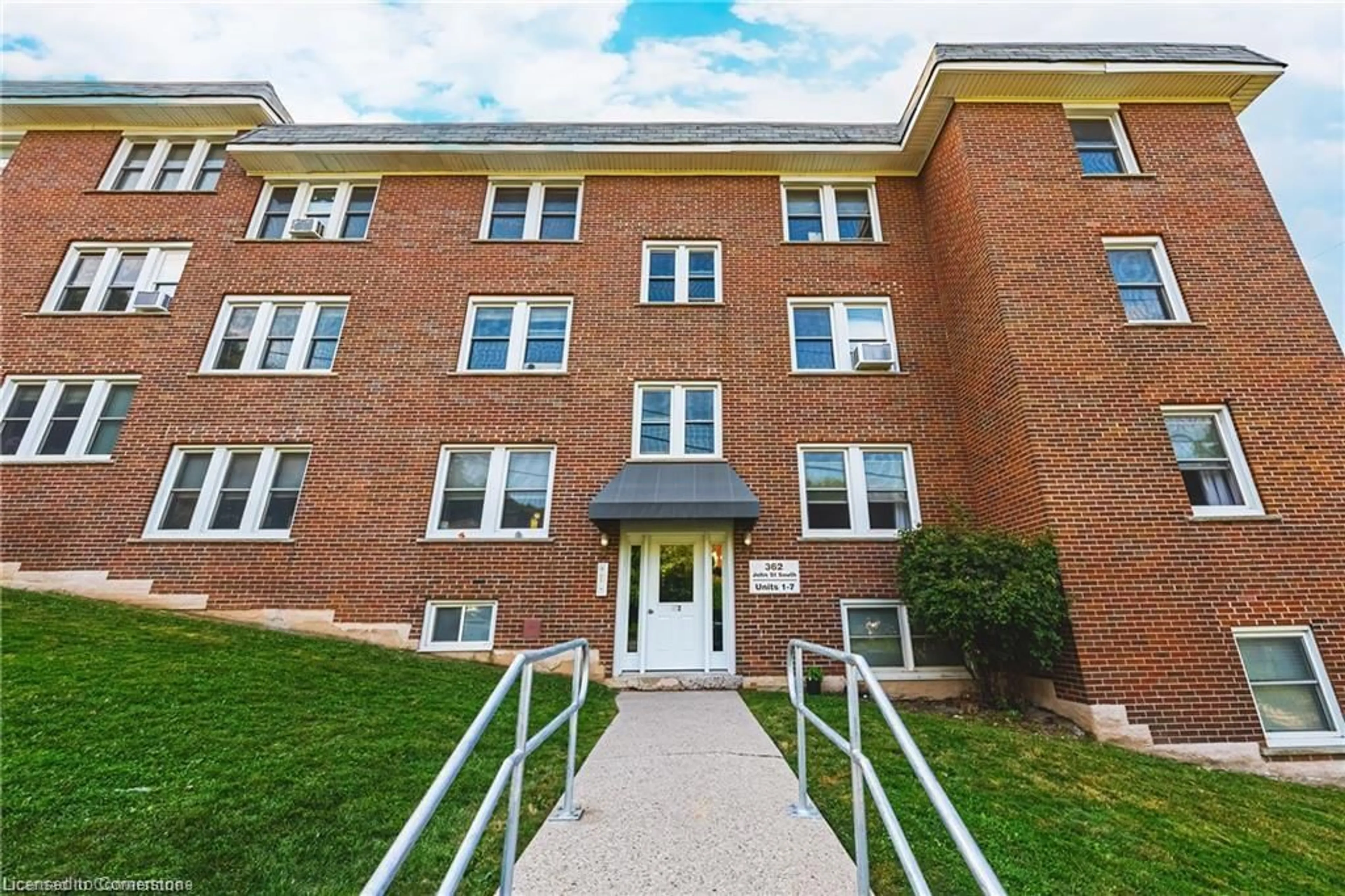 Unknown for 362 John St #4, Hamilton Ontario L8N 2E4