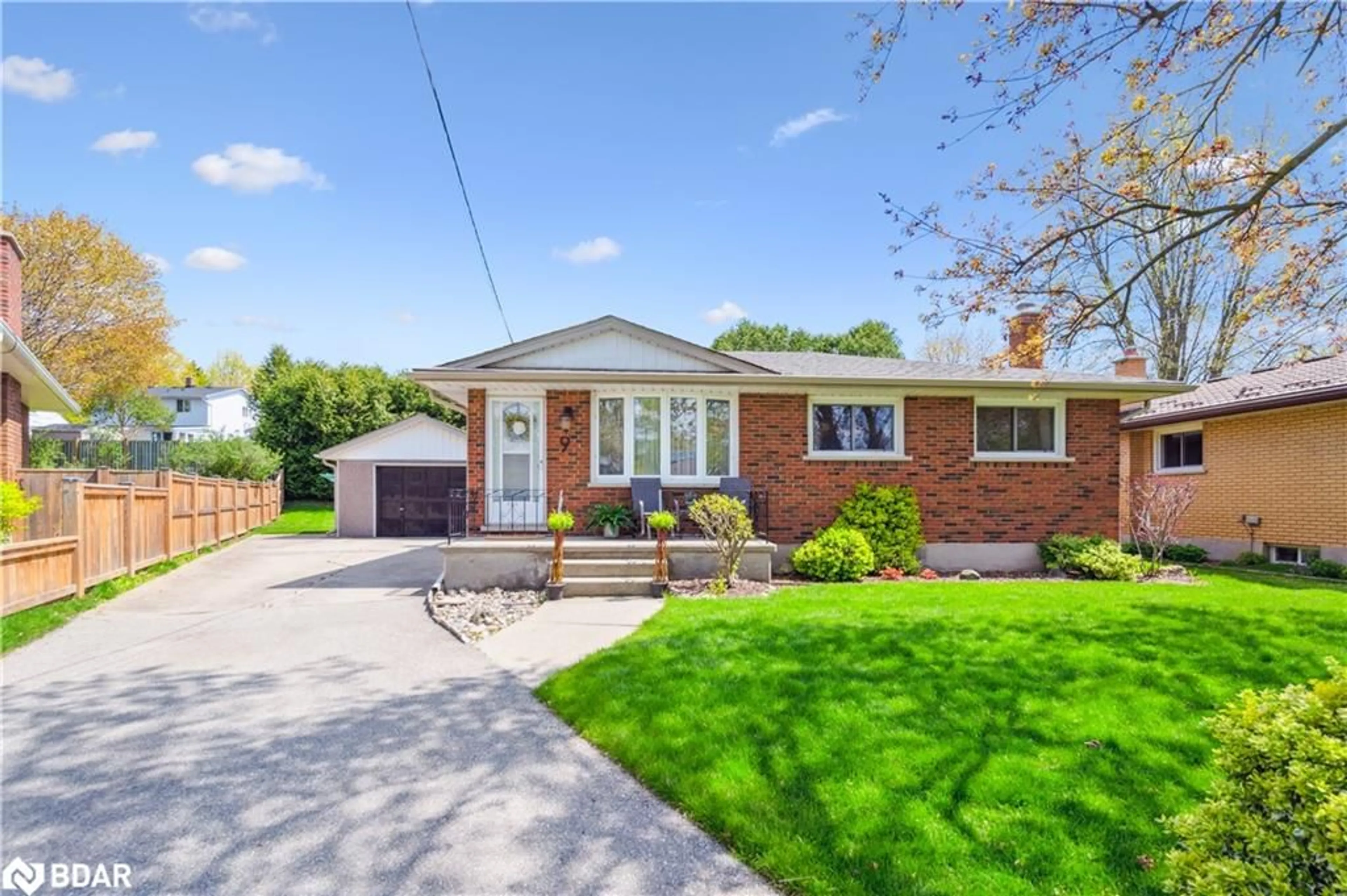 Home with brick exterior material, street for 9 Kenwood Cres, Guelph Ontario N1H 6E4