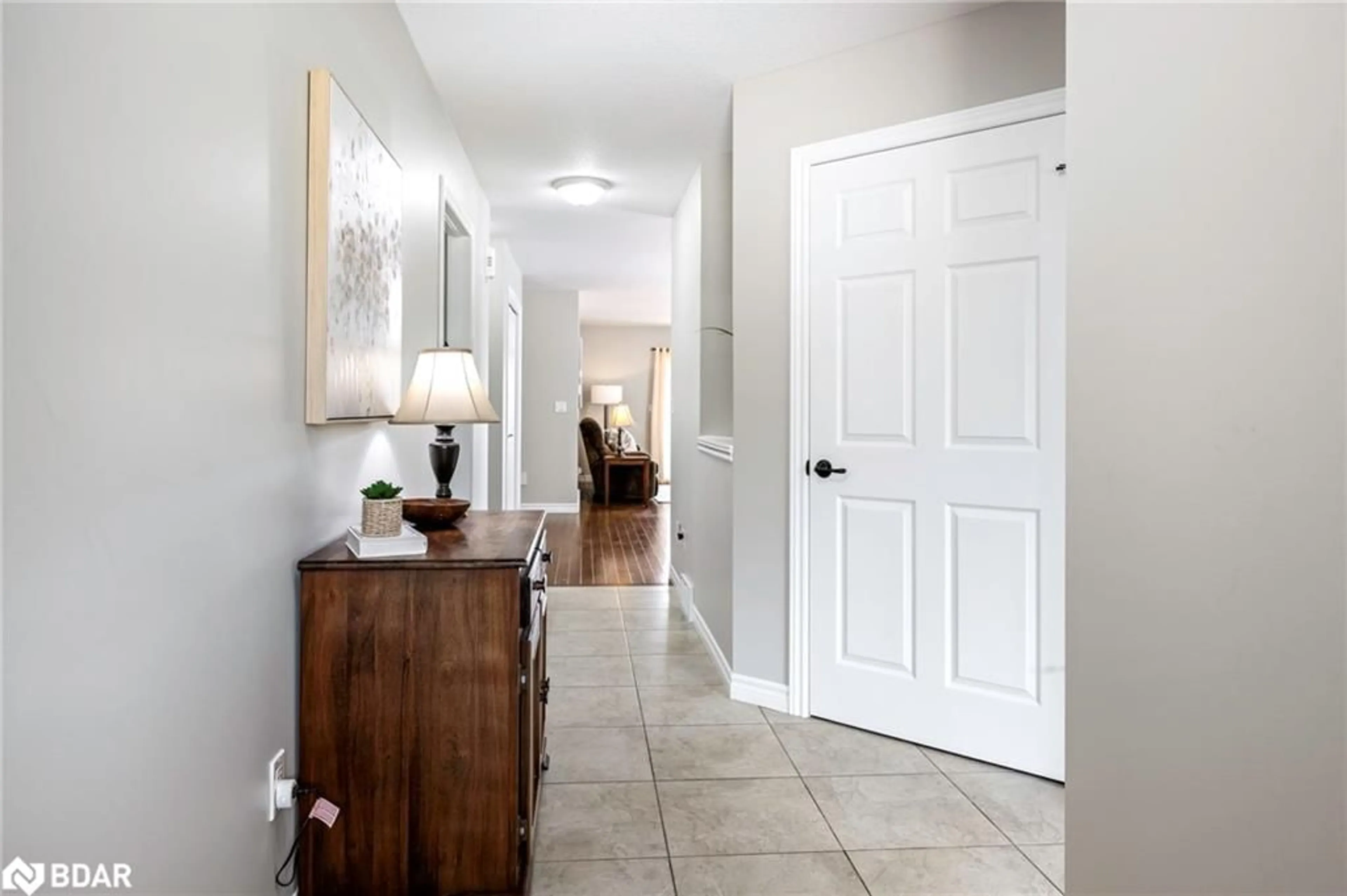 Indoor entryway for 401 Birmingham St #C6, Mount Forest Ontario N0G 2L2