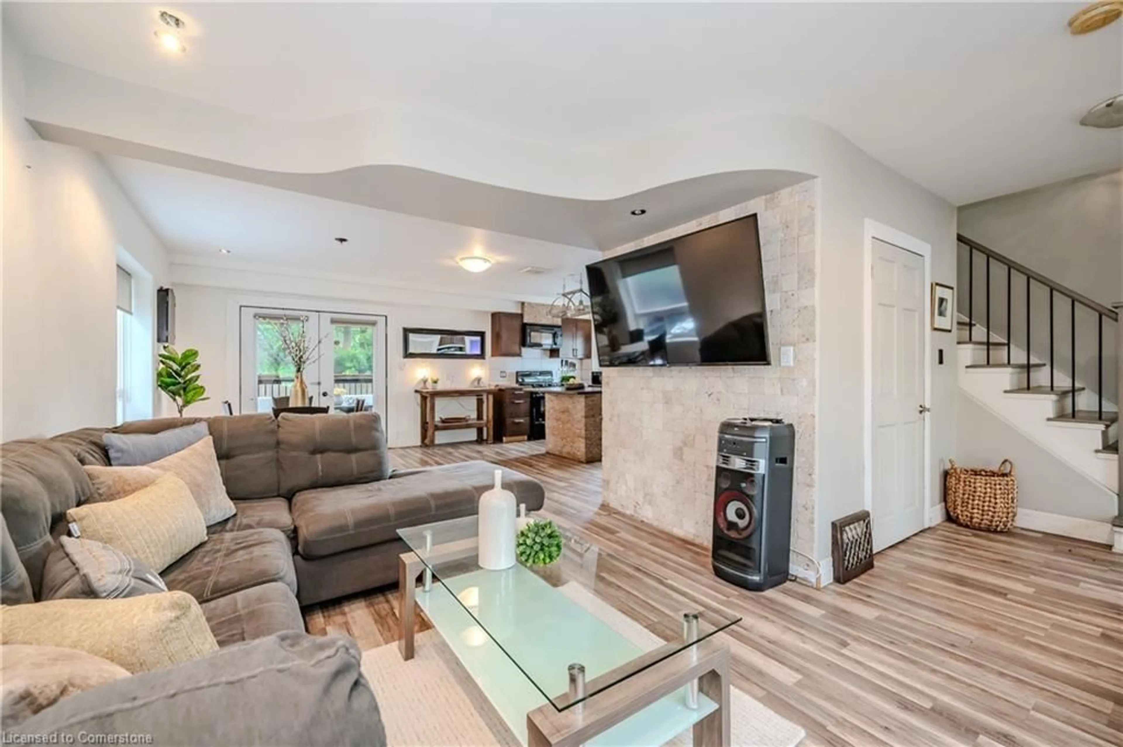 Living room with furniture, unknown for 33 Glasgow St, Kitchener Ontario N2G 2G6
