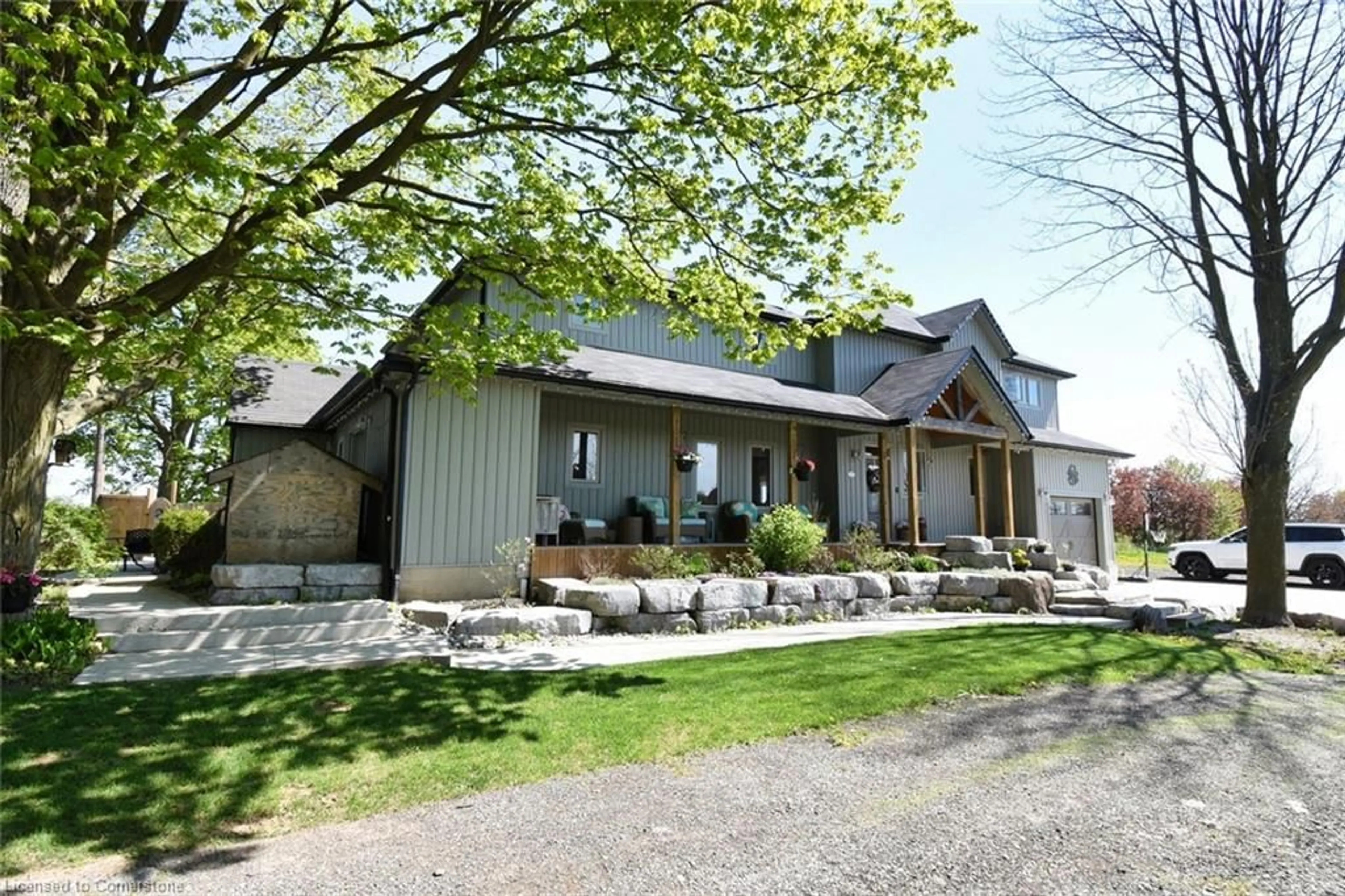 Unknown for 6360 Airport Rd, Glanbrook Ontario L0R 1W0
