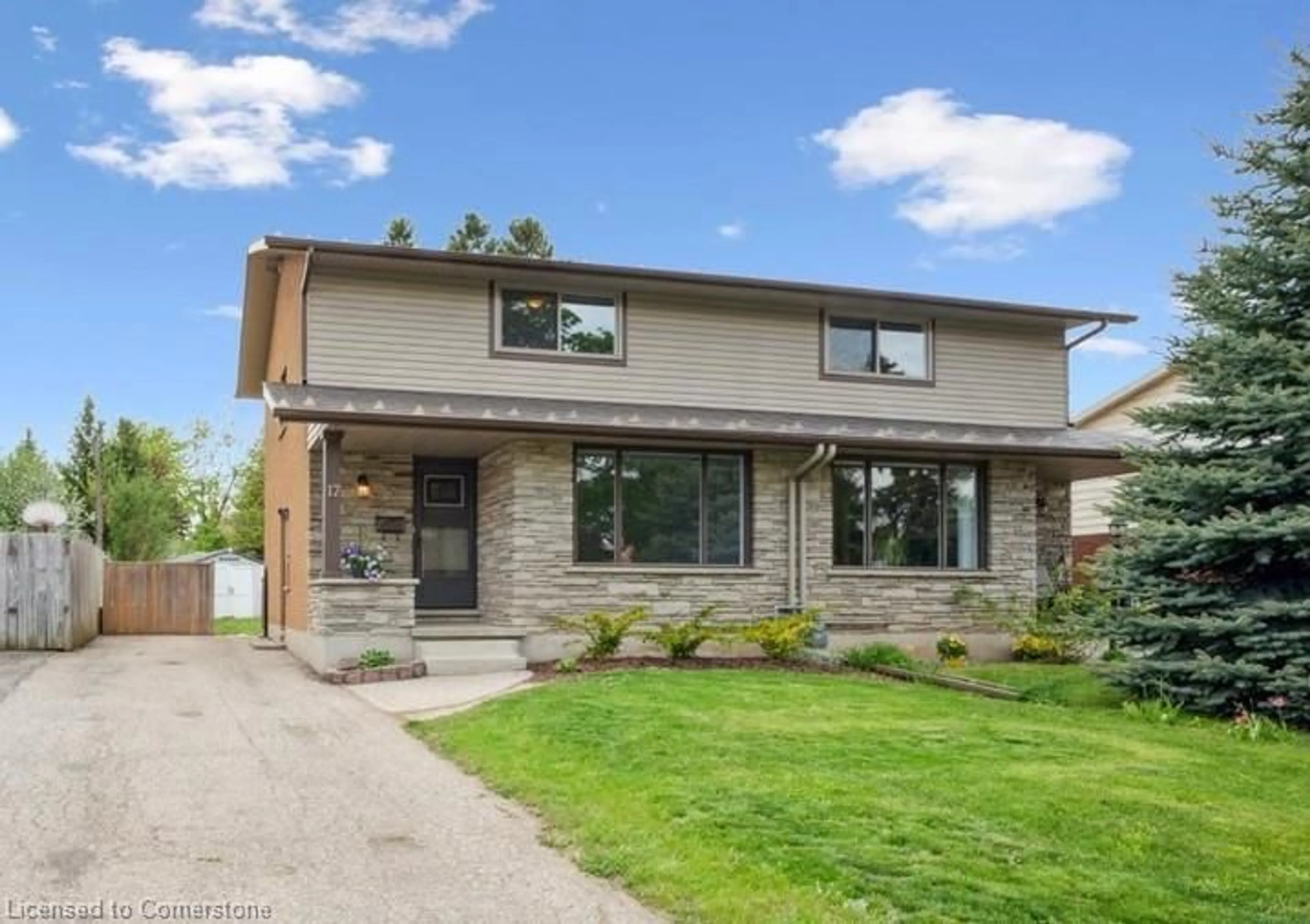 Home with brick exterior material, street for 15-17 Shaftsbury Dr, Kitchener Ontario N2A 1N4