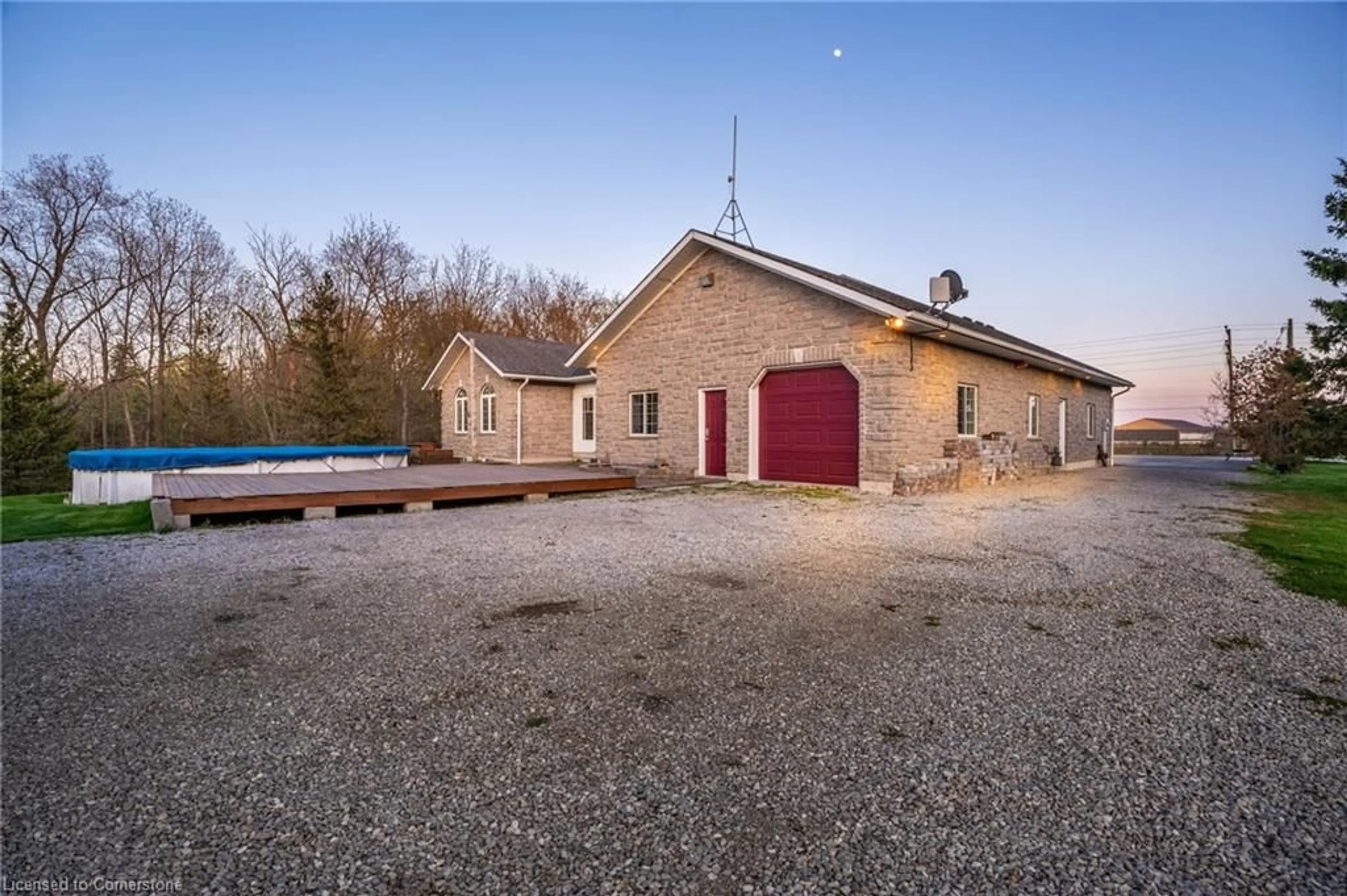 A pic from outside/outdoor area/front of a property/back of a property/a pic from drone, building for 1545 Concession 6 Woodhouse, Simcoe Ontario N3Y 4K4
