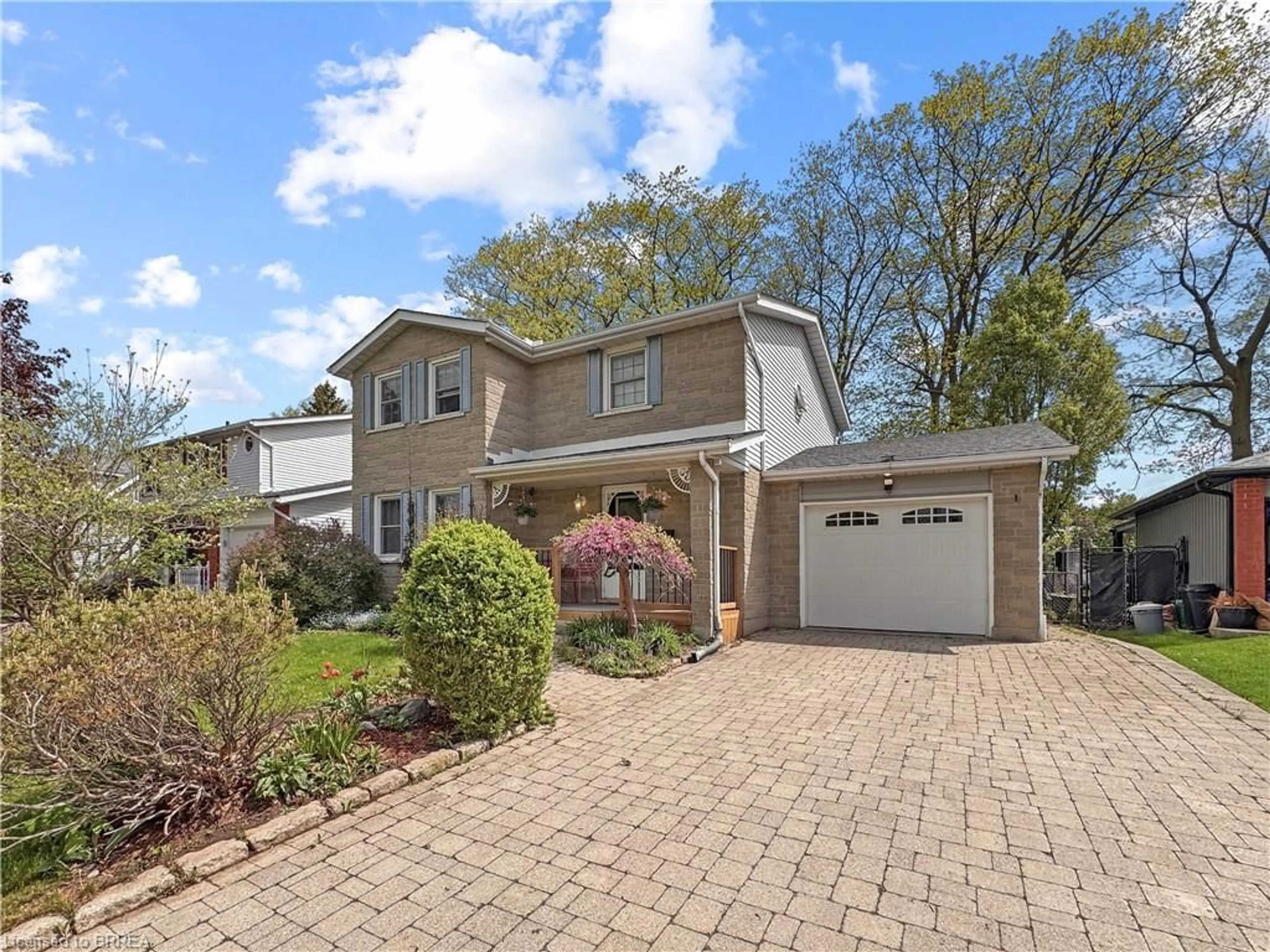 Home with brick exterior material, street for 284 Grand Ridge Dr, Cambridge Ontario N1S 4X1