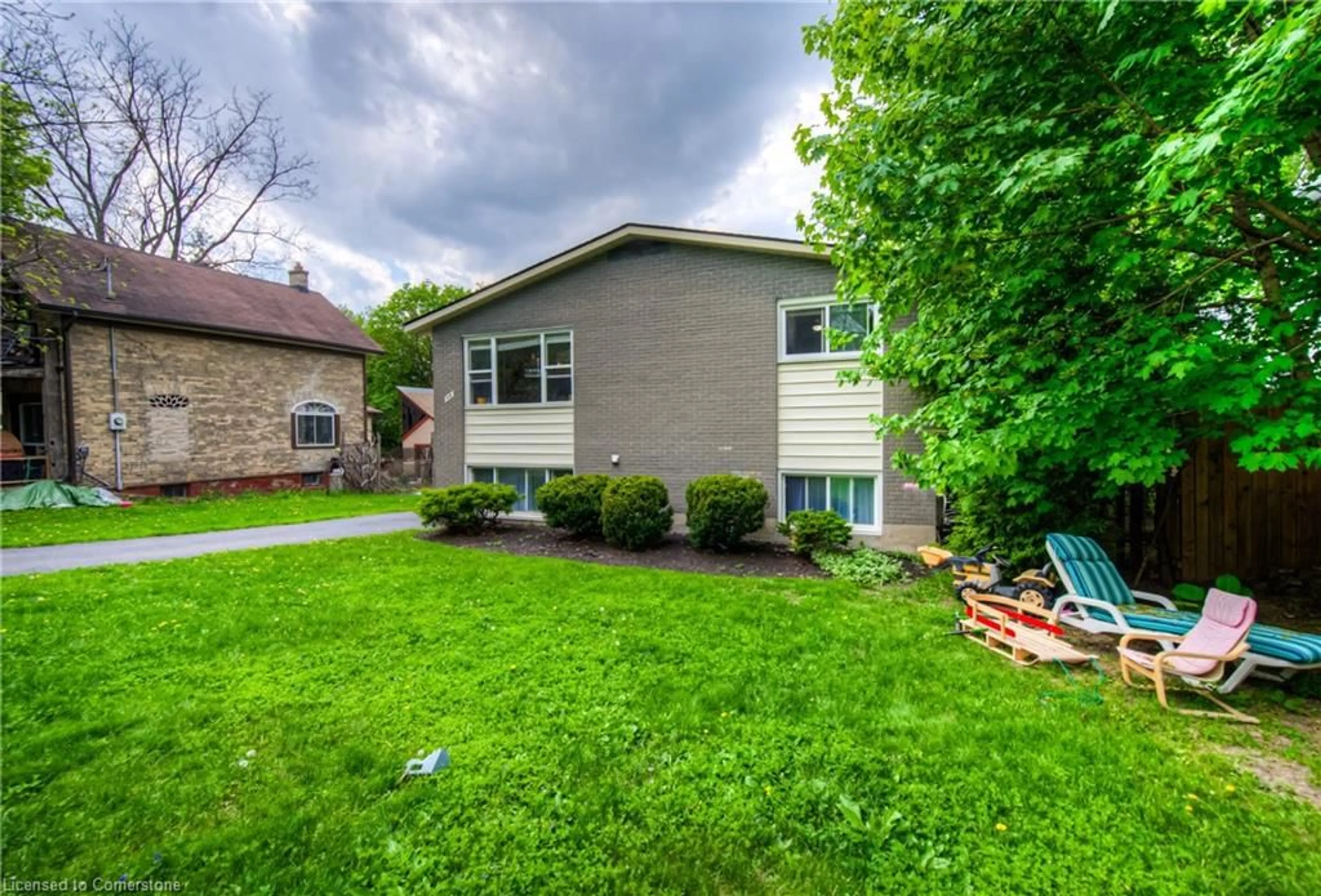 Patio, street for 56 George St, Waterloo Ontario N2J 1K7