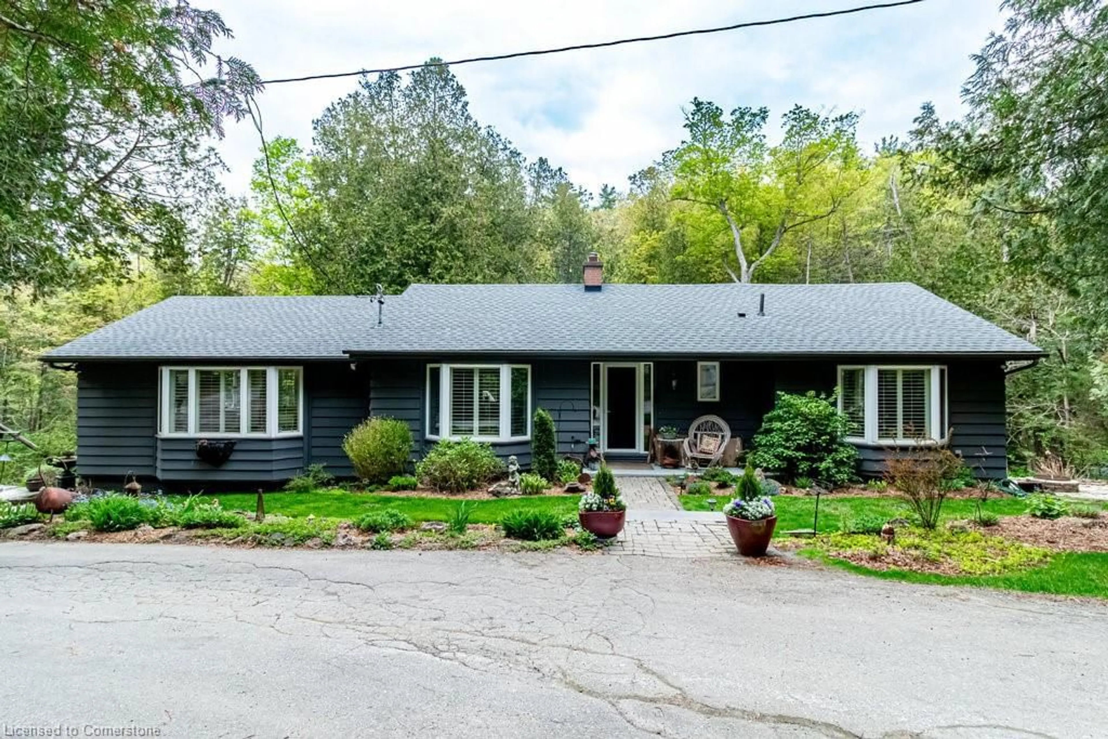 Unknown for 6087 Cedar Springs Rd, Burlington Ontario L7P 0C4