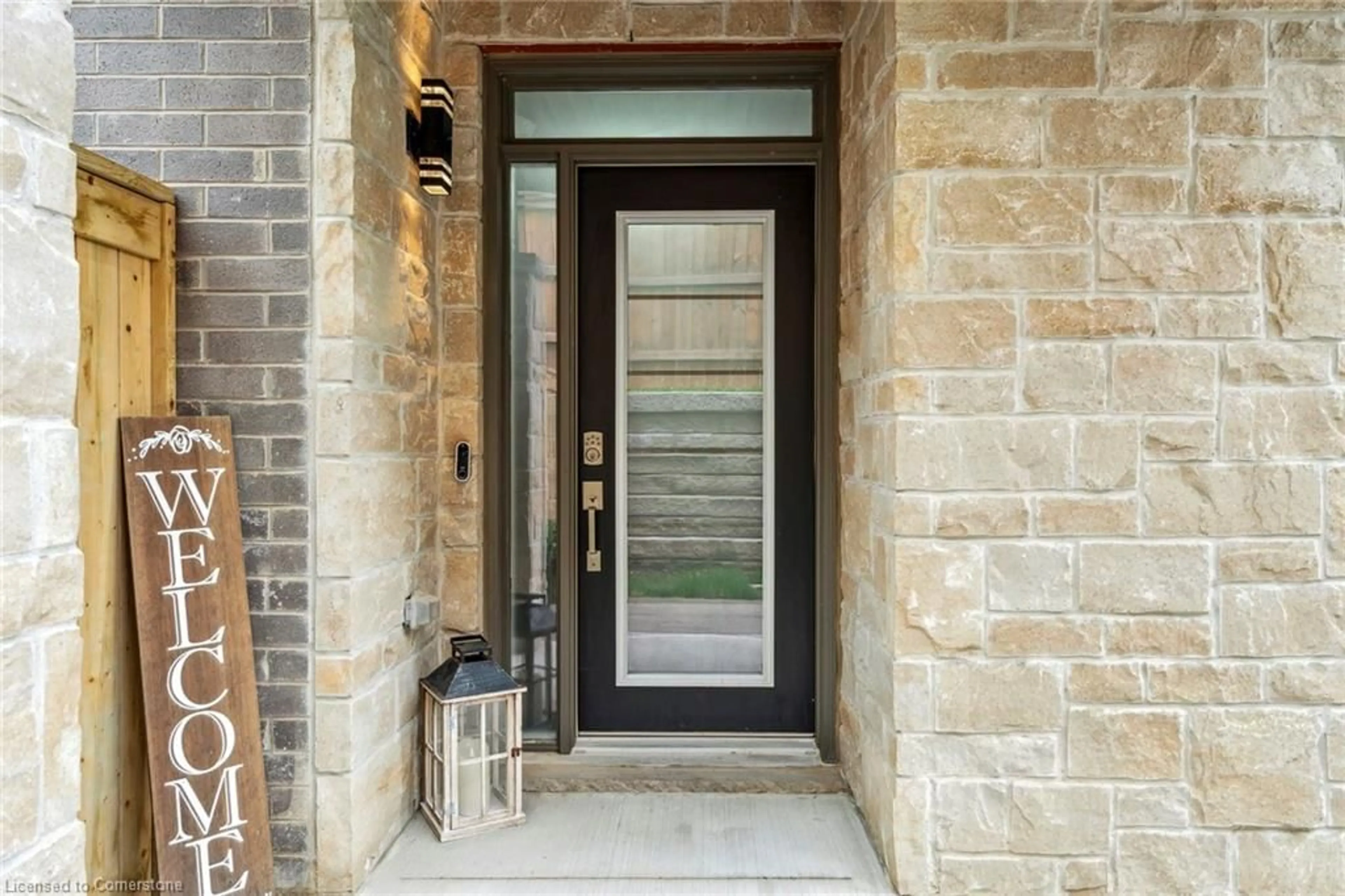 Indoor entryway for 30 Times Square Blvd #305, Stoney Creek Ontario L8J 0L8