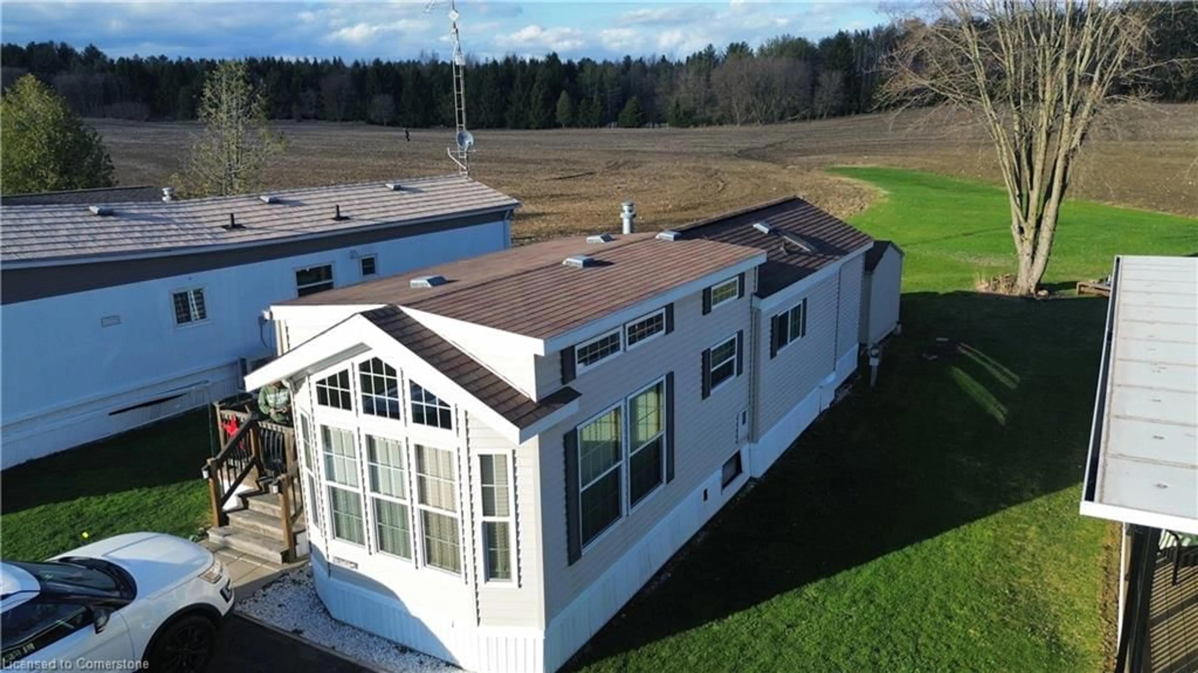 Home with vinyl exterior material, building for 580 Beaver Creek Rd #249, Waterloo Ontario N2J 3Z4