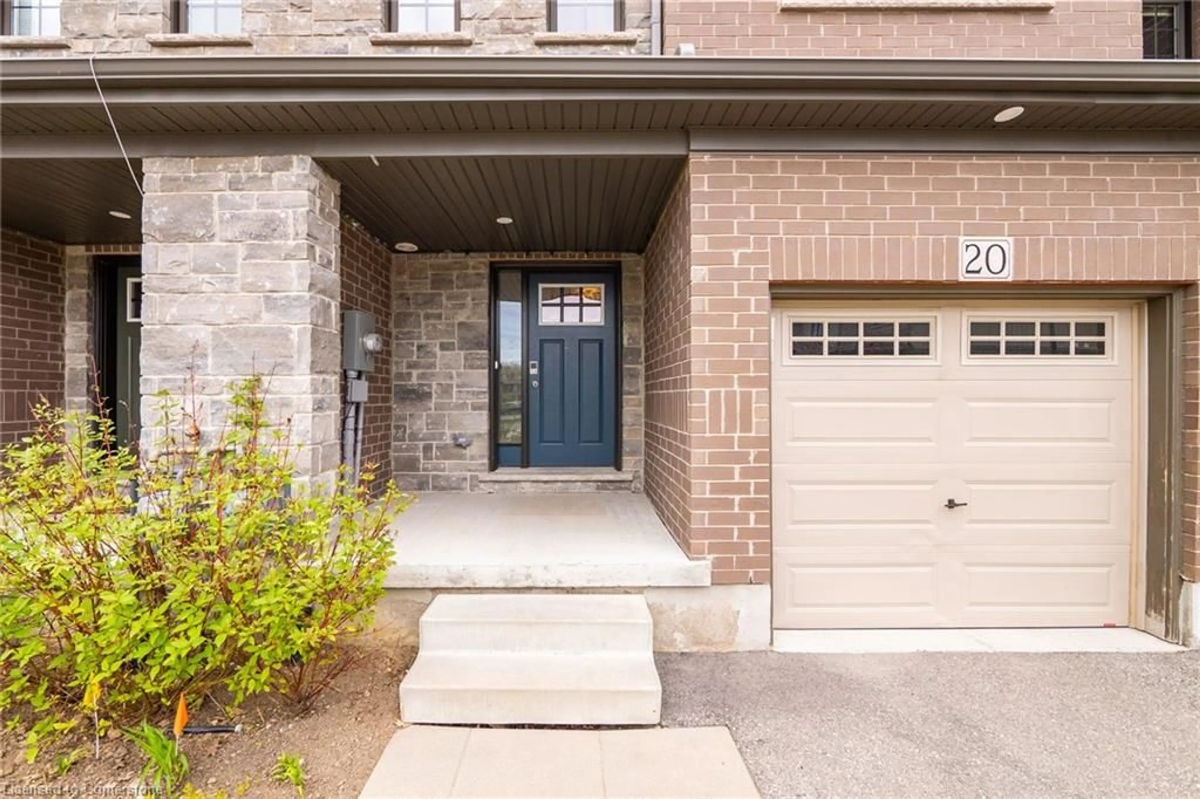 Unknown for 135 Hardcastle Dr #20, Cambridge Ontario N1S 0B6