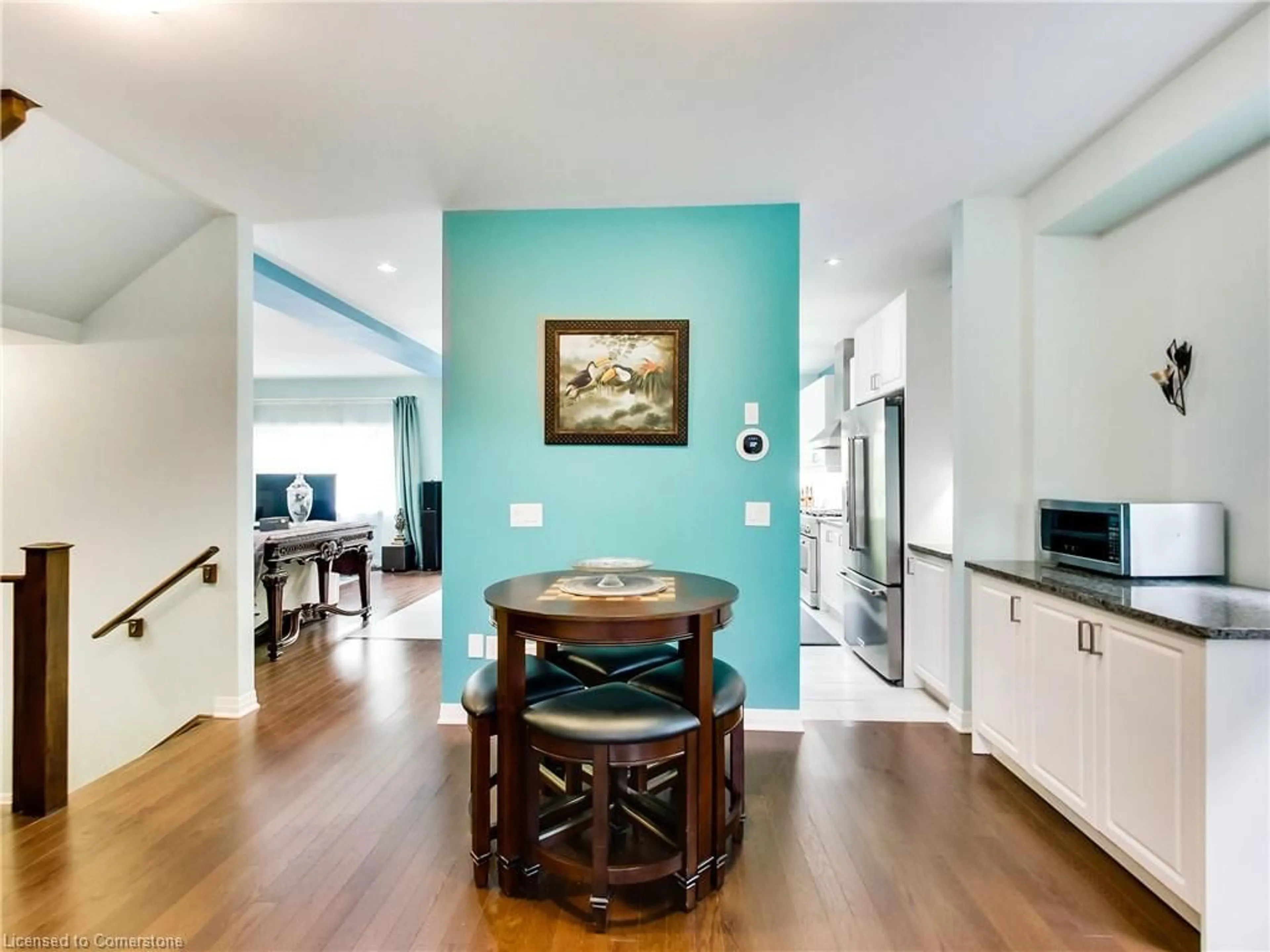 Open concept kitchen, unknown for 4017 Cachet Crt, Beamsville Ontario L3J 0R8