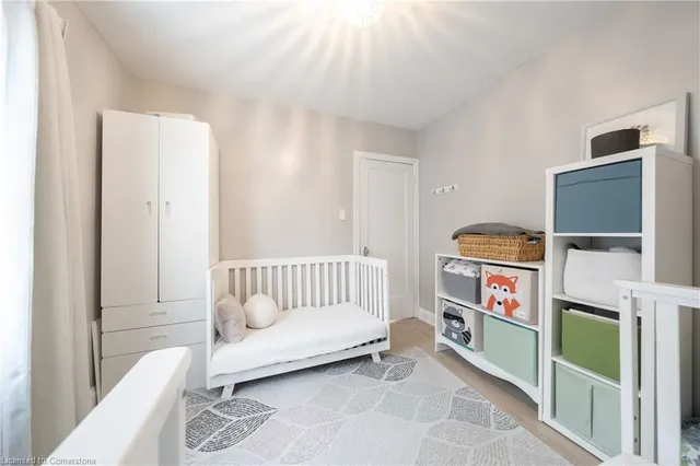Additional property image - 105 Tragina Ave