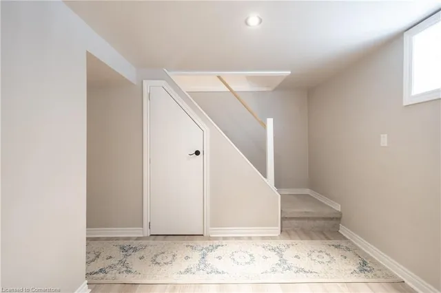 Additional property image - 105 Tragina Ave