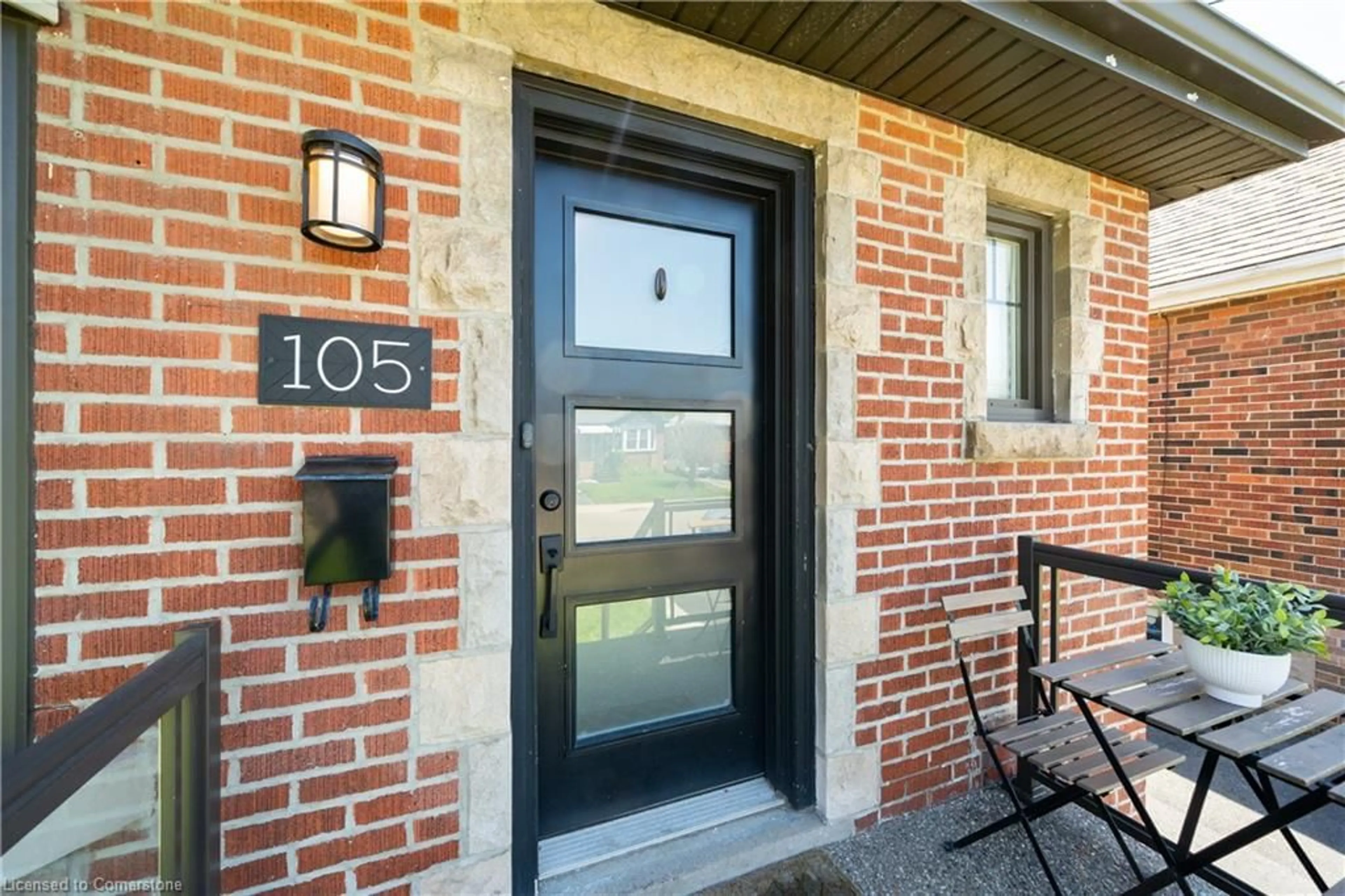 Unknown for 105 Tragina Ave, Hamilton Ontario L8K 2Z7