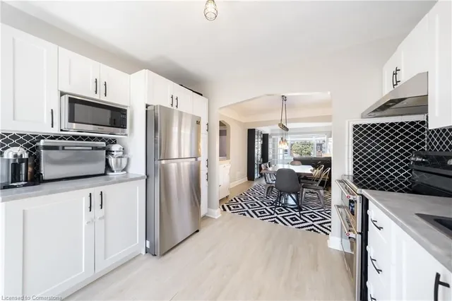 Additional property image - 105 Tragina Ave